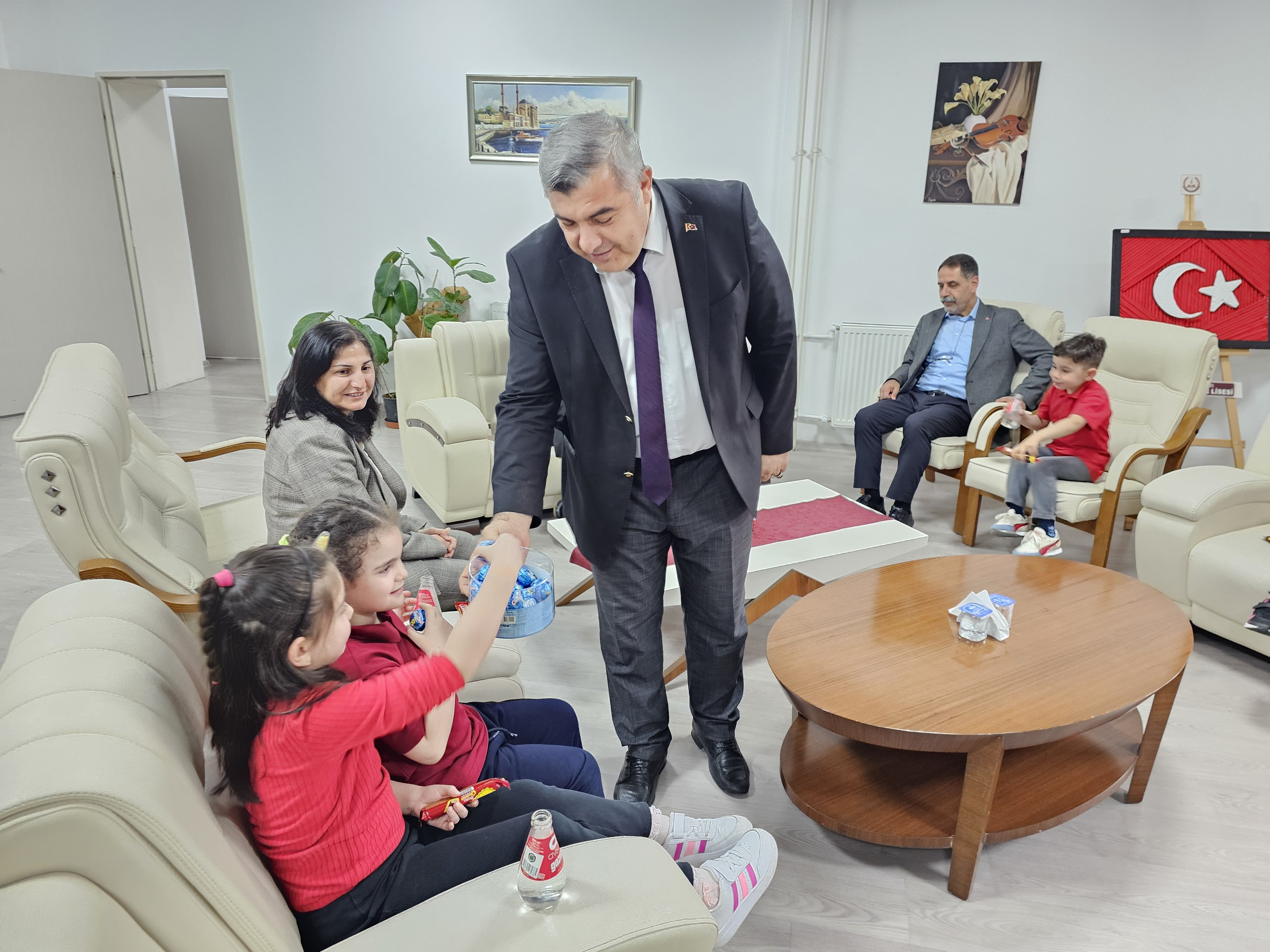 Afyonkarahi̇sar'da Öğrenci̇ler Gelenekten Geleceğe Keçe Dokudu3
