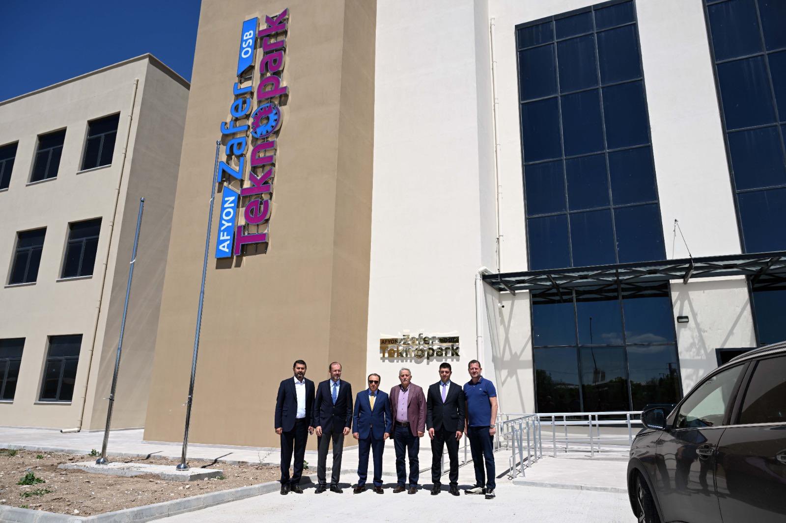 Afyonkarahi̇sar’da Teknopark Hamlesi̇!4