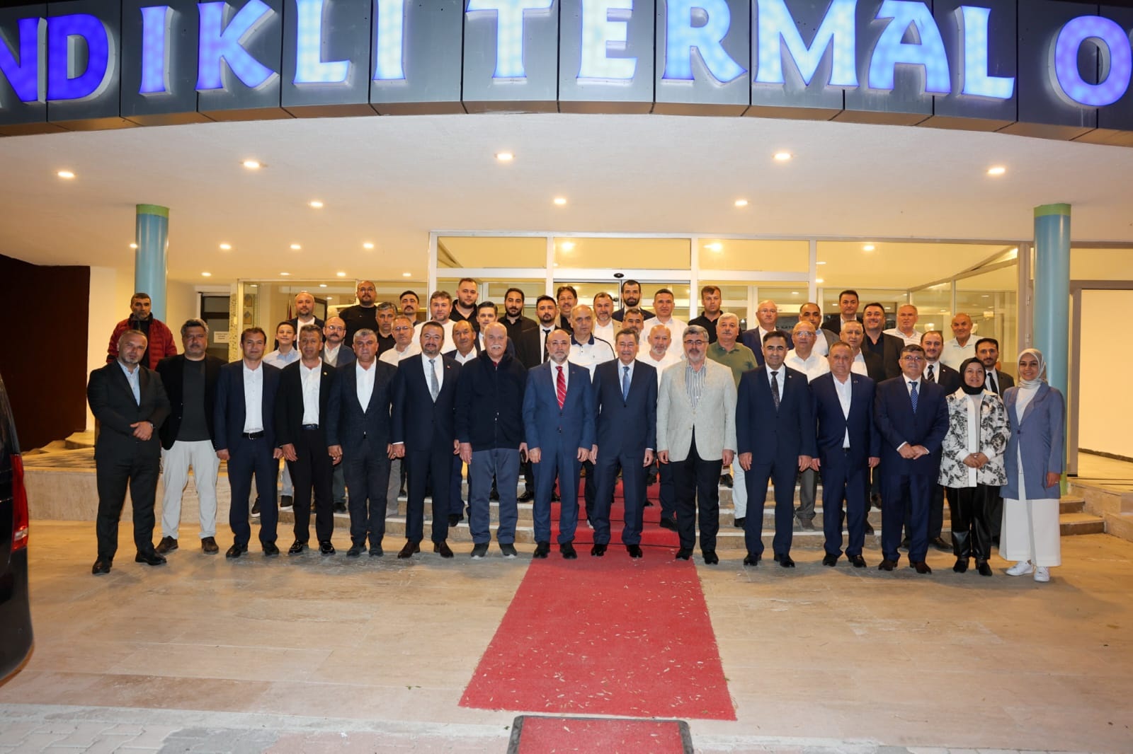 Ak Parti̇ Beledi̇ye Başkanlari, Gökçek’le Neden Buluştu6