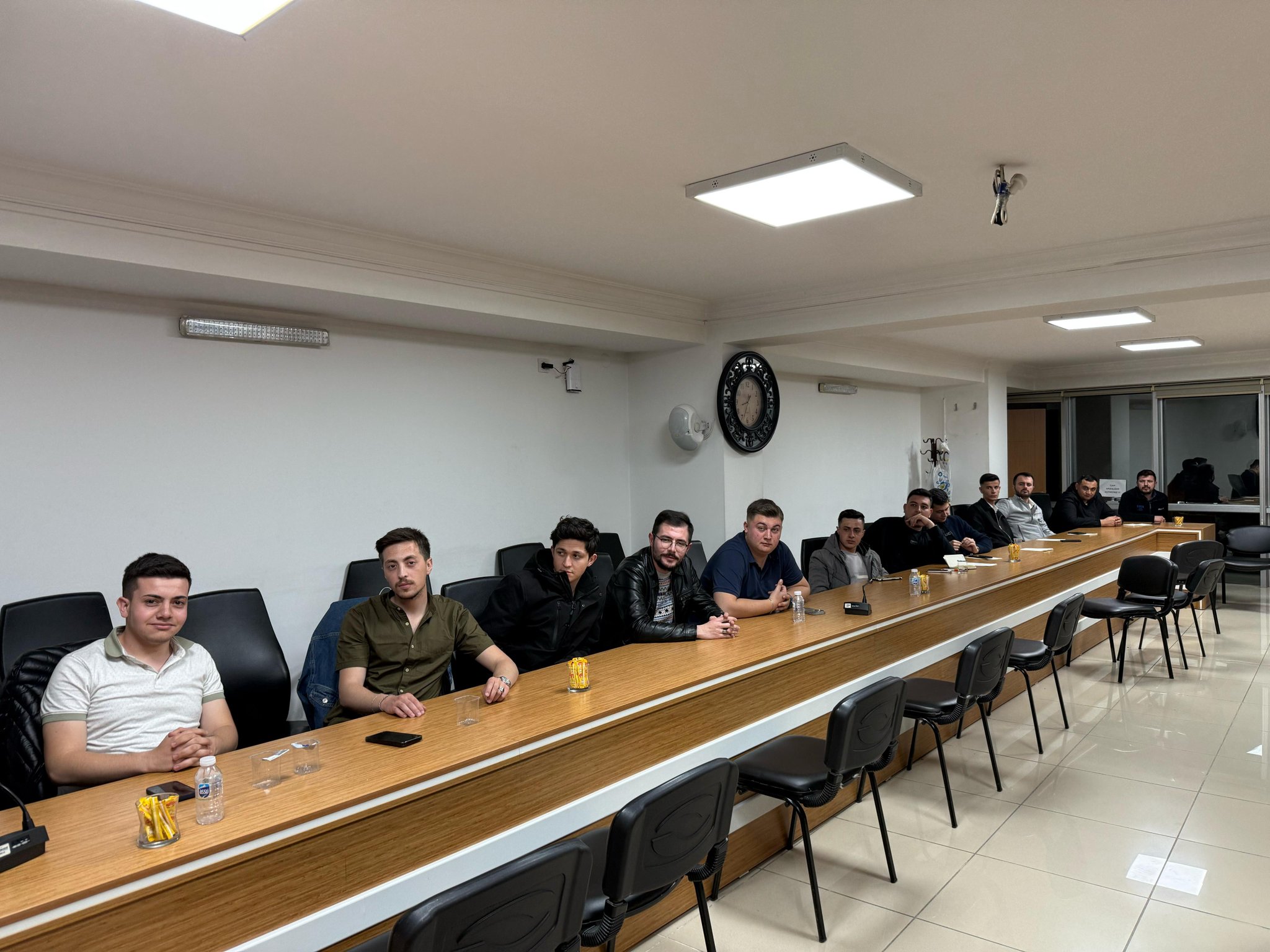Ak Parti̇ Gençli̇k Kollari, Toplantida Ne Konuştur1