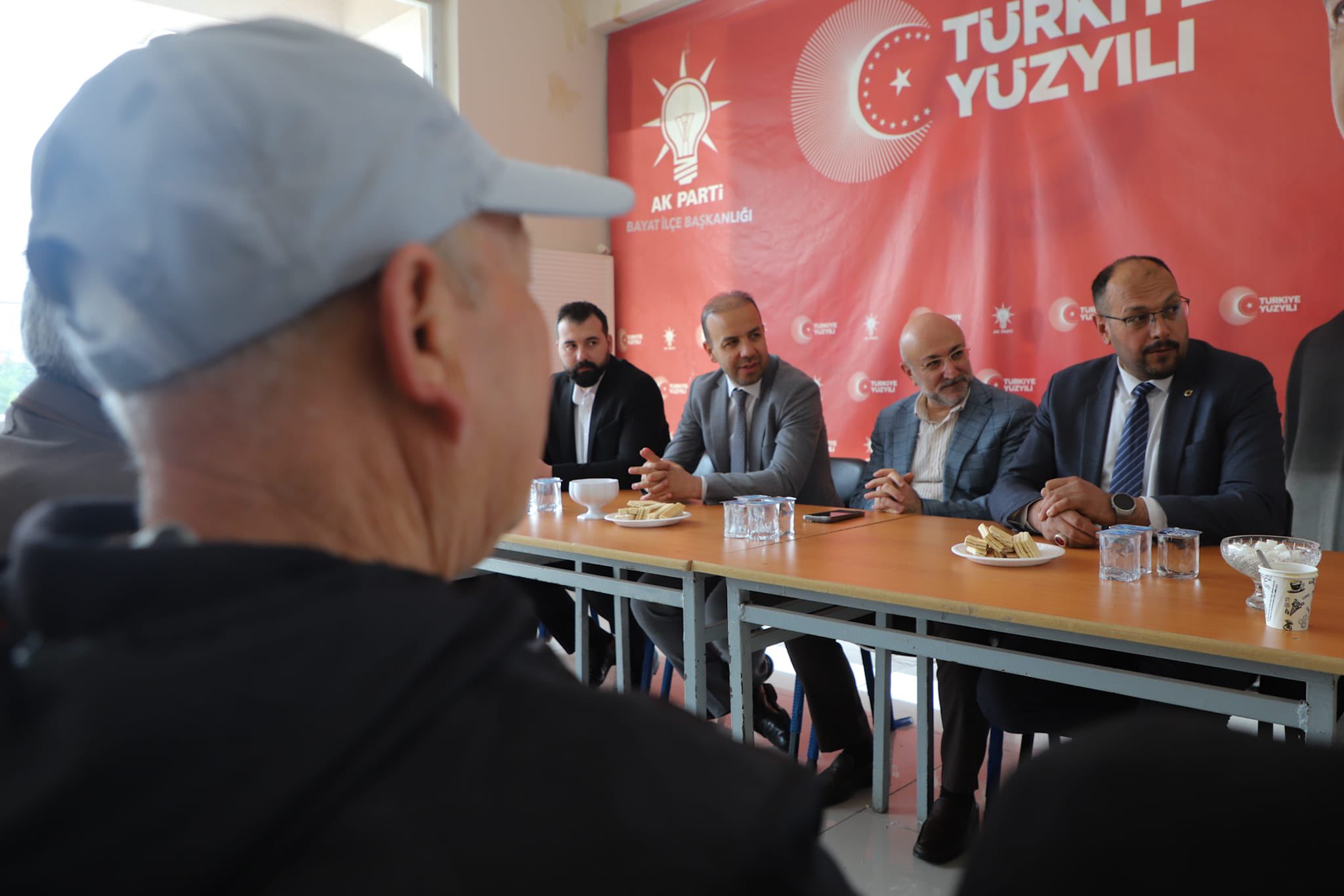 Ak Parti̇ Heyeti̇ Bayat’i Zi̇yaret Etti̇!2