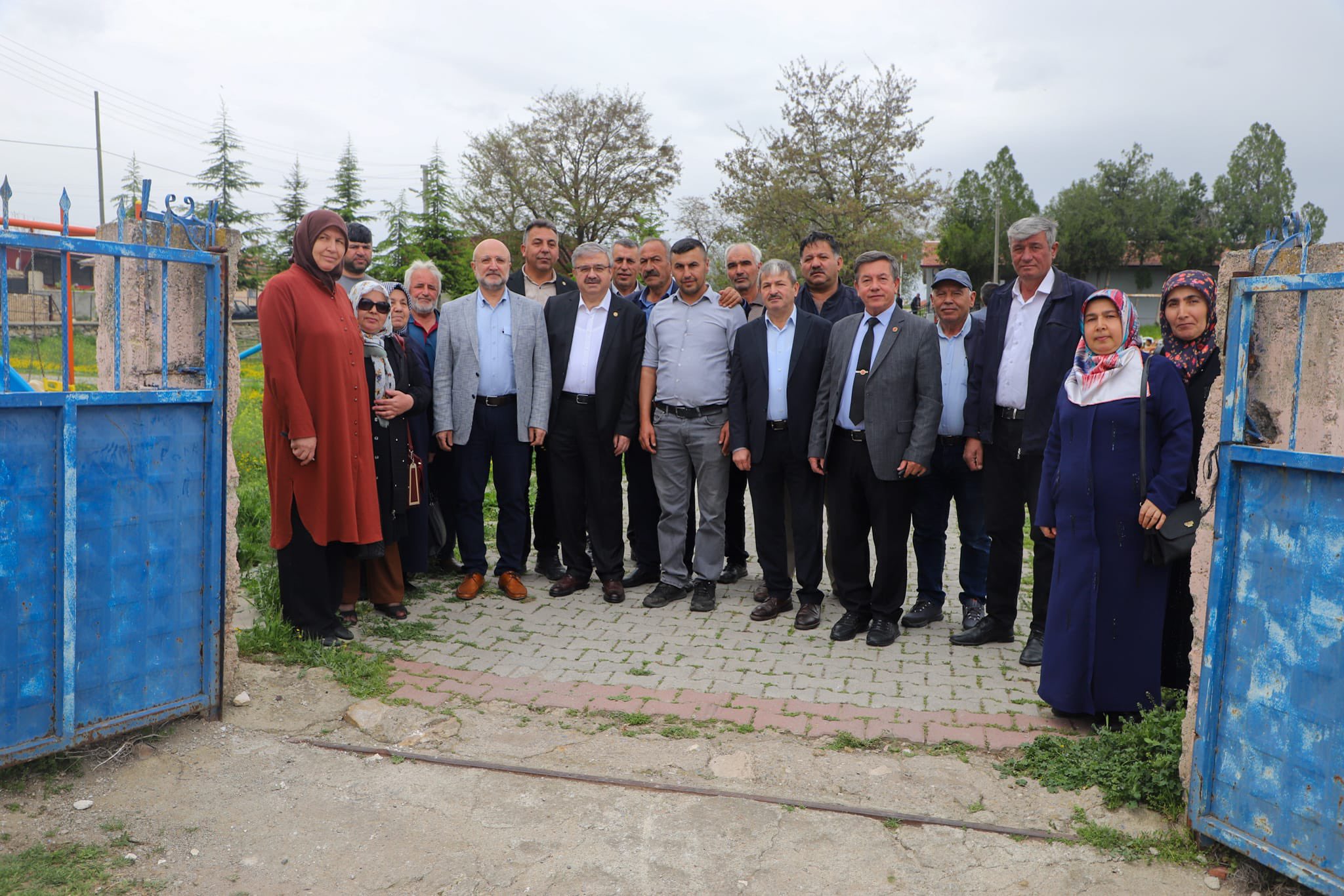 Ak Parti̇ Heyeti̇, Maltepe Köyü’nde Hidirellez Coşkusunu Paylaşti