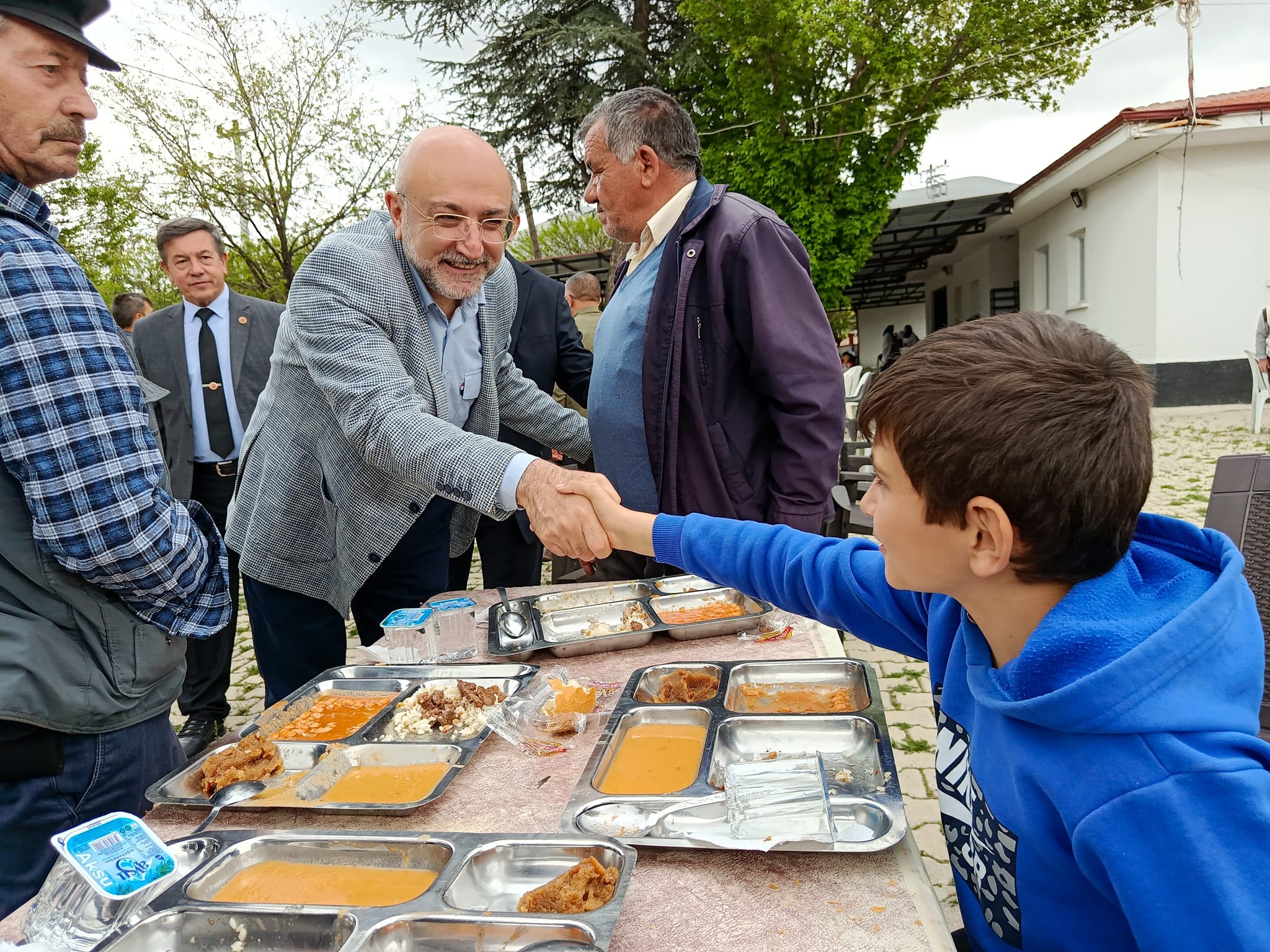 Ak Parti̇ Heyeti̇, Maltepe Köyü’nde Hidirellez Coşkusunu Paylaşti4