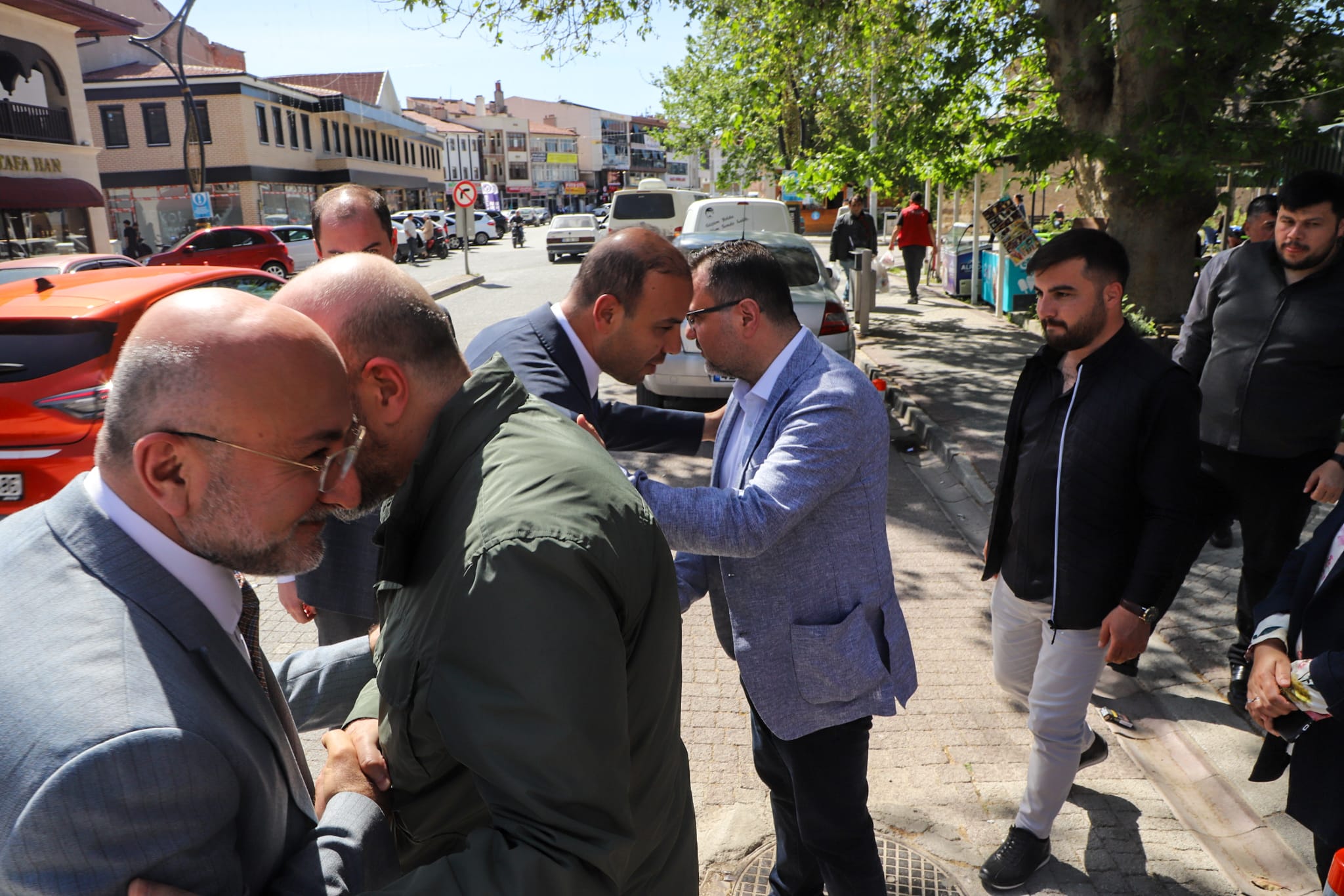 Ak Parti̇ İl Başkanliği, İlçe Teşki̇latlariyla Neden Görüştü Bolvadin
