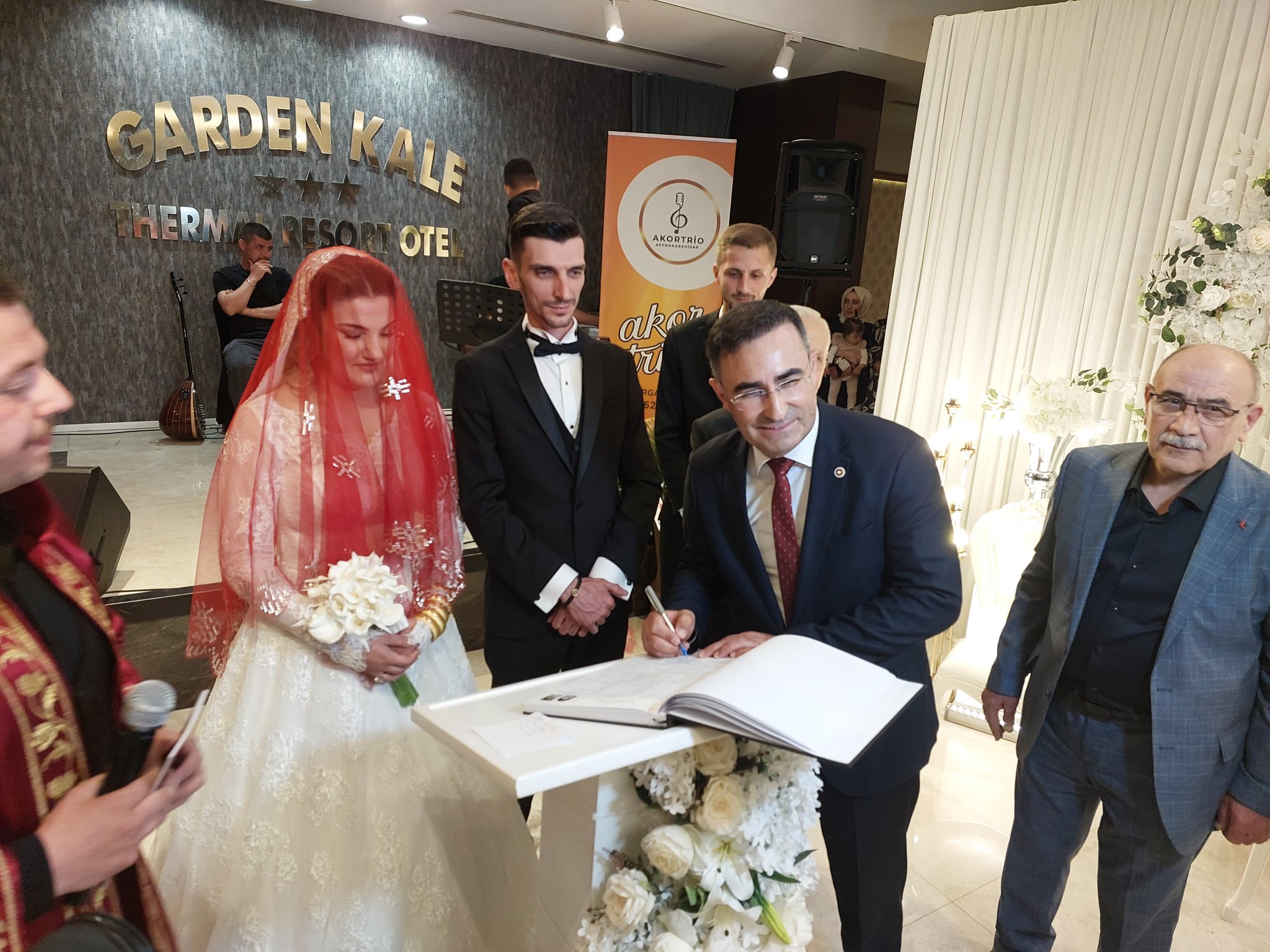 Ak Parti İl Teşkilatı Düğünde Buluştu (1)