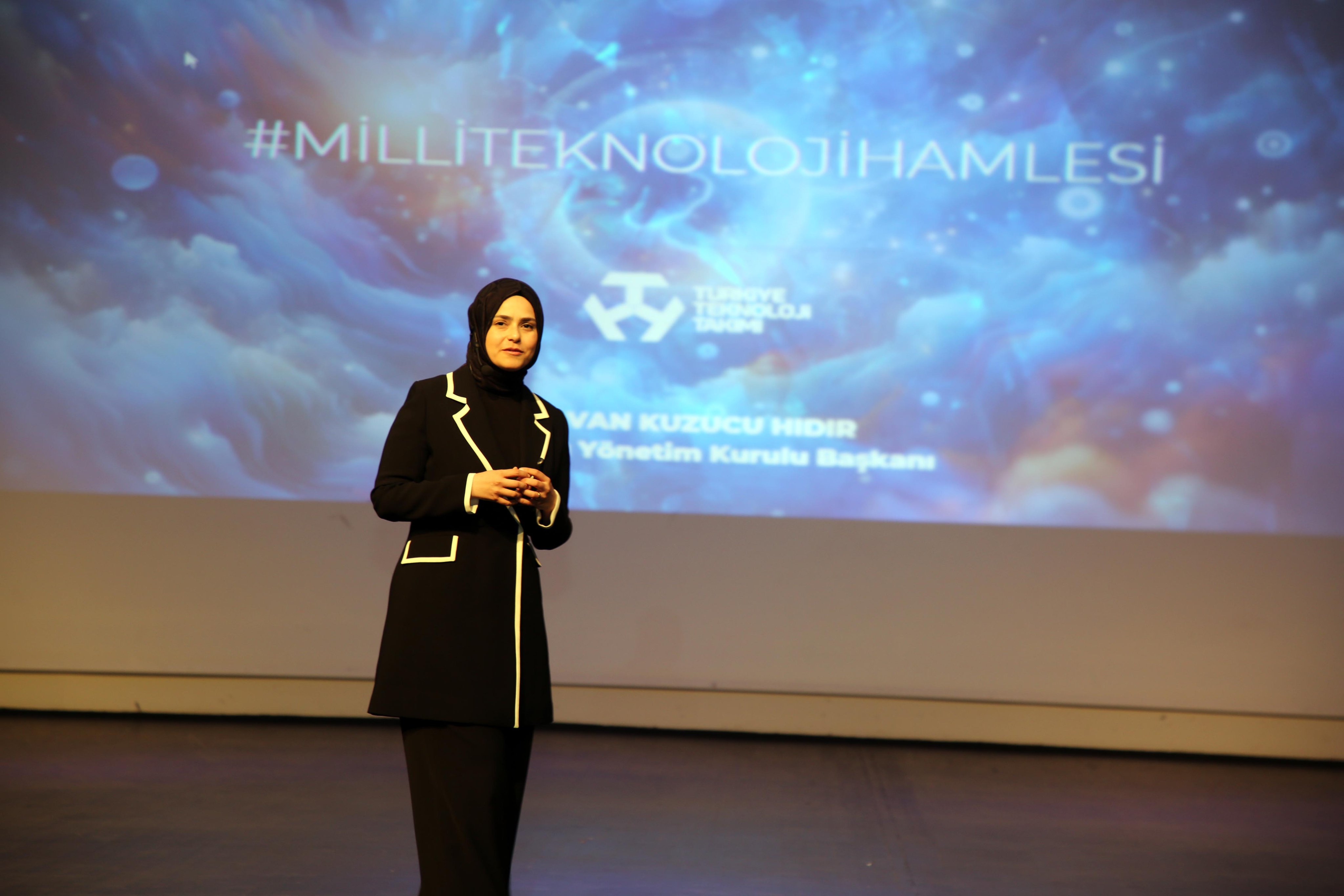 Akü’ De “Mi̇lli̇ Teknoloji̇ Hamlesi̇ Ve Gençli̇ği̇n Rolü” Anlatildi7