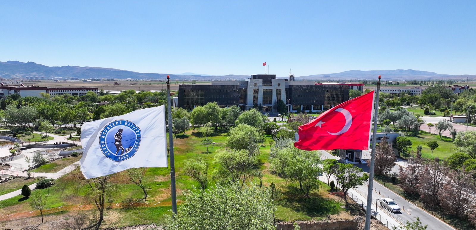Akü Öğrenci Kulüplerinden Üni̇des-1