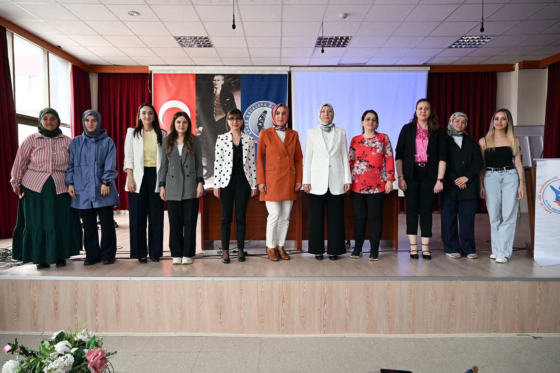 Akü’de “Kadin Ve Ci̇nsel Sağlik” Paneli̇ Gerçekleşti̇ri̇ldi̇7