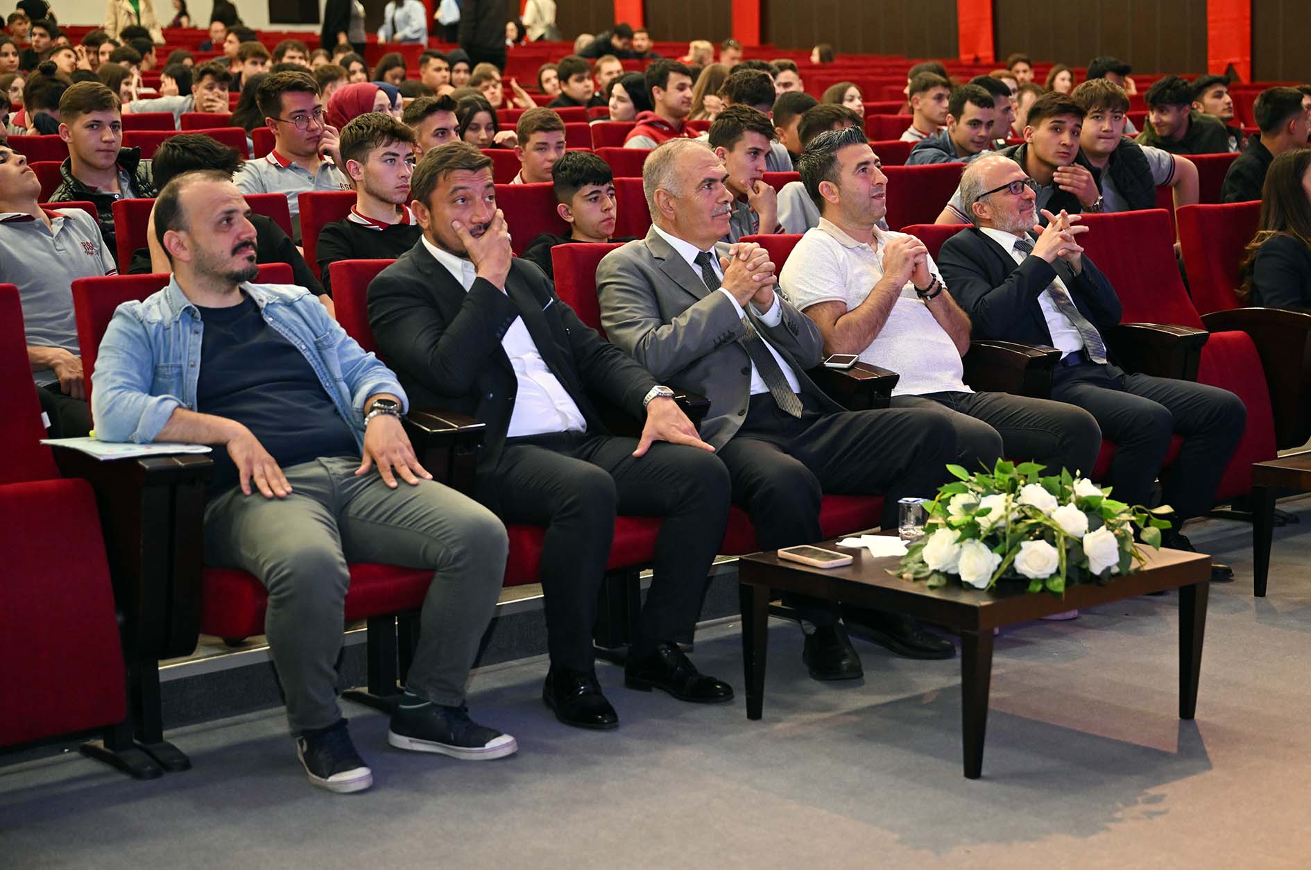 Aküfest’25 Kapsaminda Lotus Akademi̇ Etki̇nli̇kleri̇ Düzenlendi̇