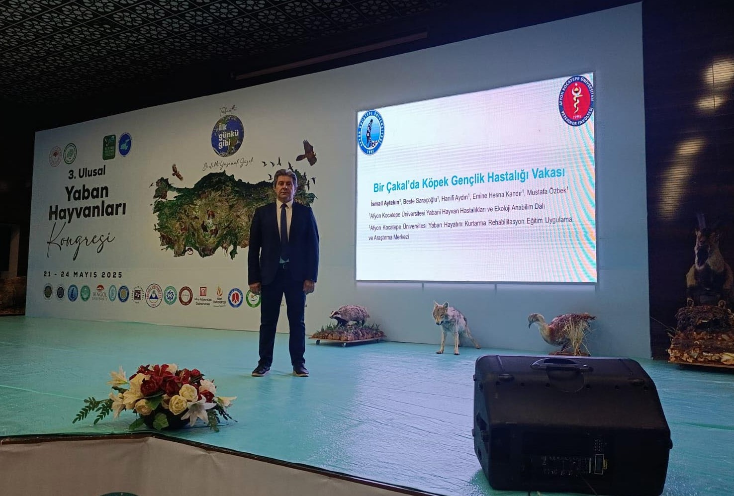 Akürem, Van’da 3. Ulusal Yaban Hayvanlari Kongresi̇ne Katildi!1