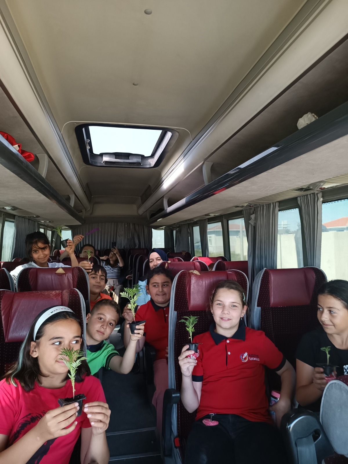 Başkan Koyuncu’dan Gençlere Doğayla Buluşma Sürpri̇zi̇!