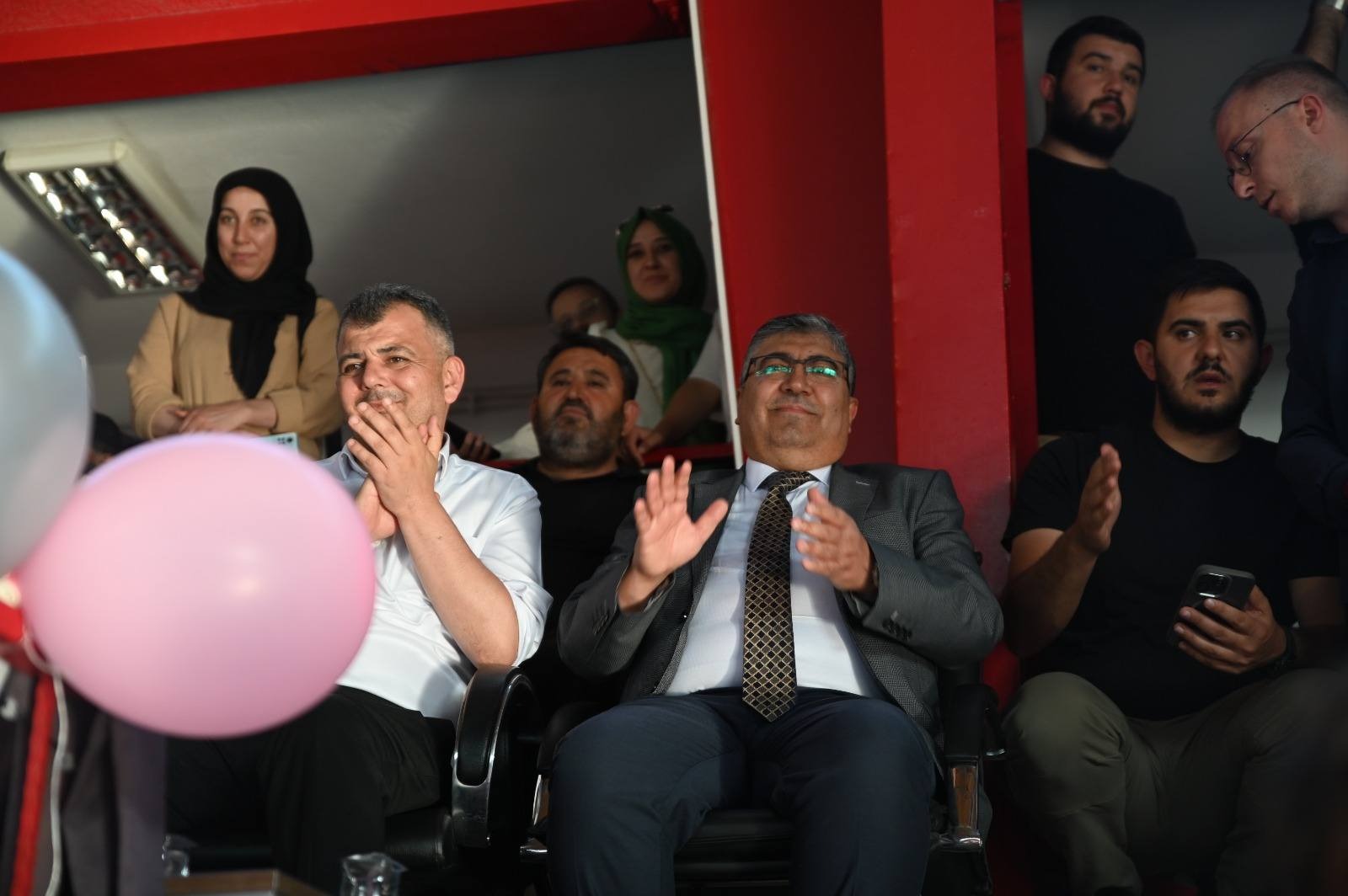 Başkan Koyuncu’dan Mi̇ni̇klere Tam Destek