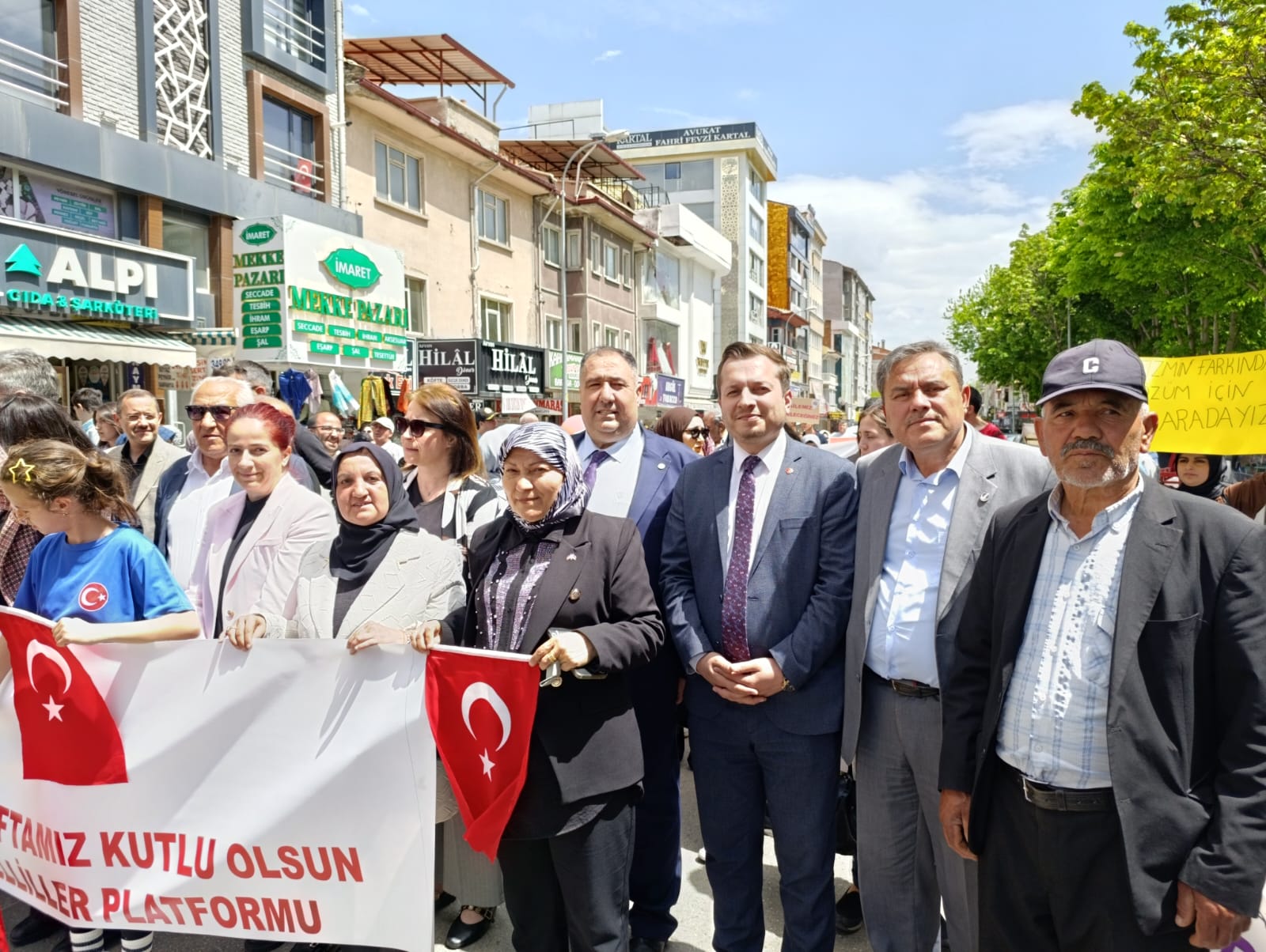 Başkan Misirlioğluönyargilari Kirarak Engelleri̇ Kaldiralim