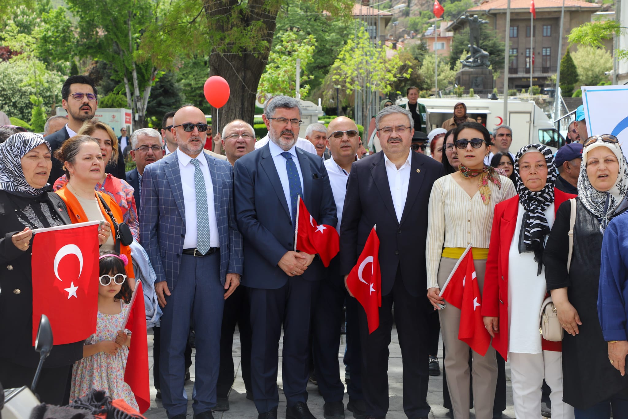 Başkan Şahi̇nbu Yürüyüş Bi̇r Farkindalik Çağrisidir2