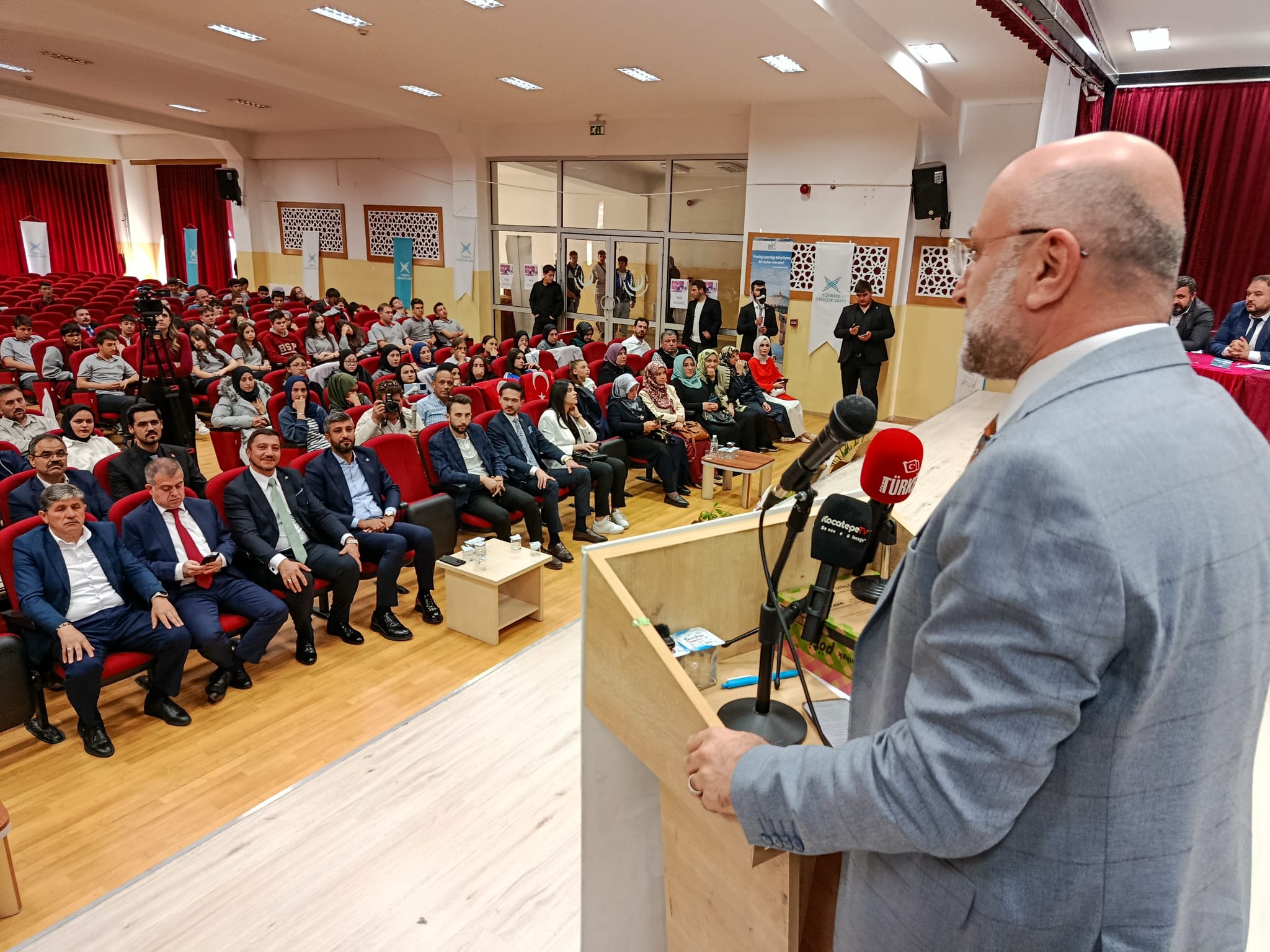 Başkan Şahi̇n’den Vur Emri̇ Çağrisi'gençli̇k Yükselmeli̇'2