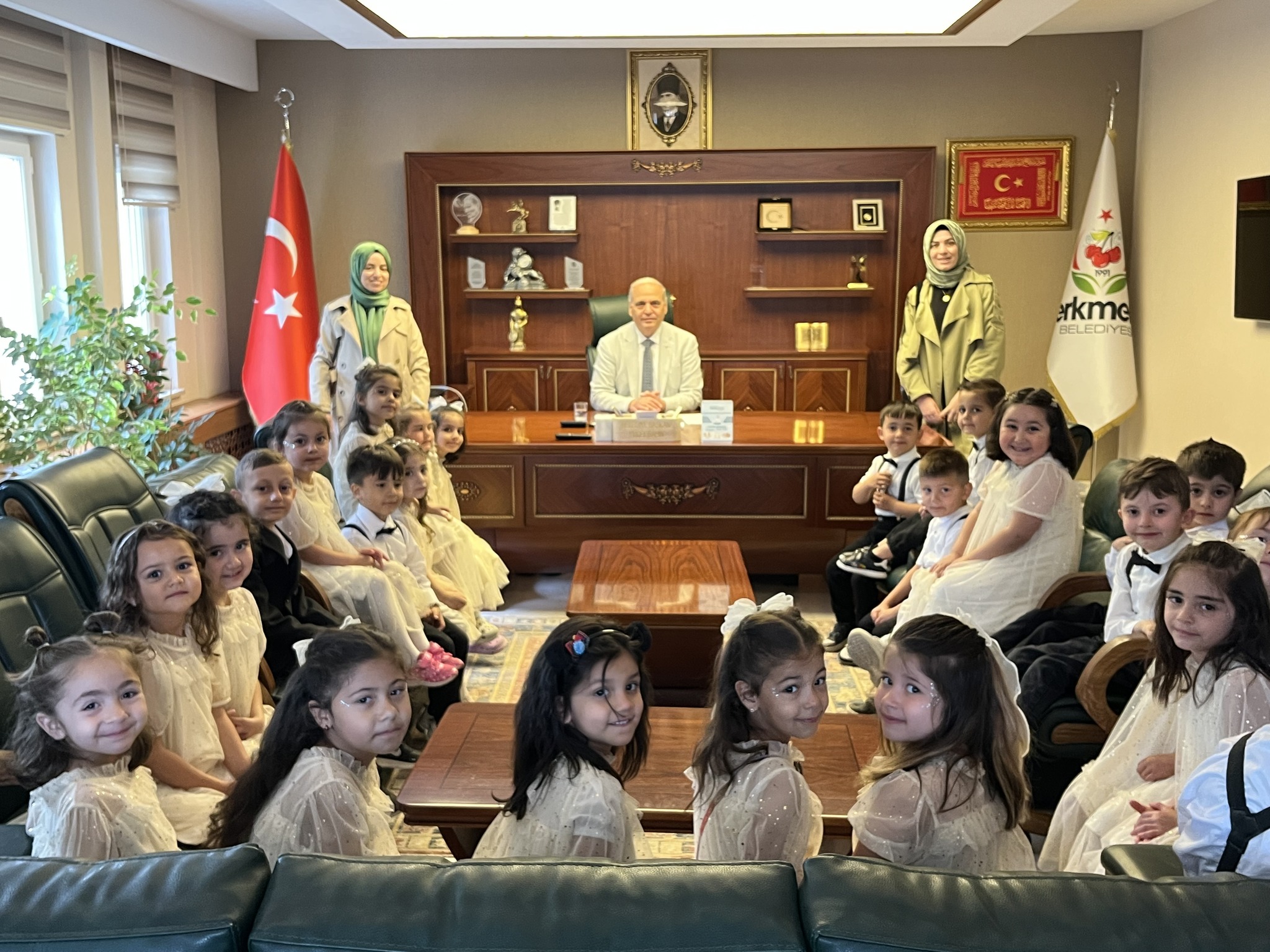Başkan Şahi̇n’e Sürpri̇z Zi̇yarett (2)