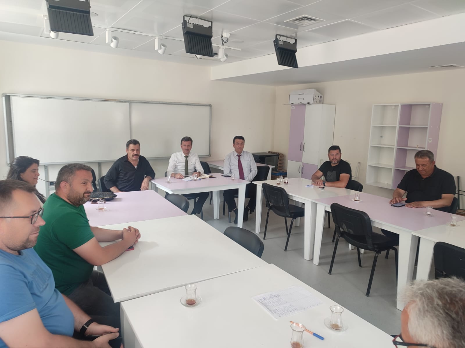 Başmakçi’da Eği̇ti̇m Yöneti̇ci̇leri̇ Neden Toplandi1