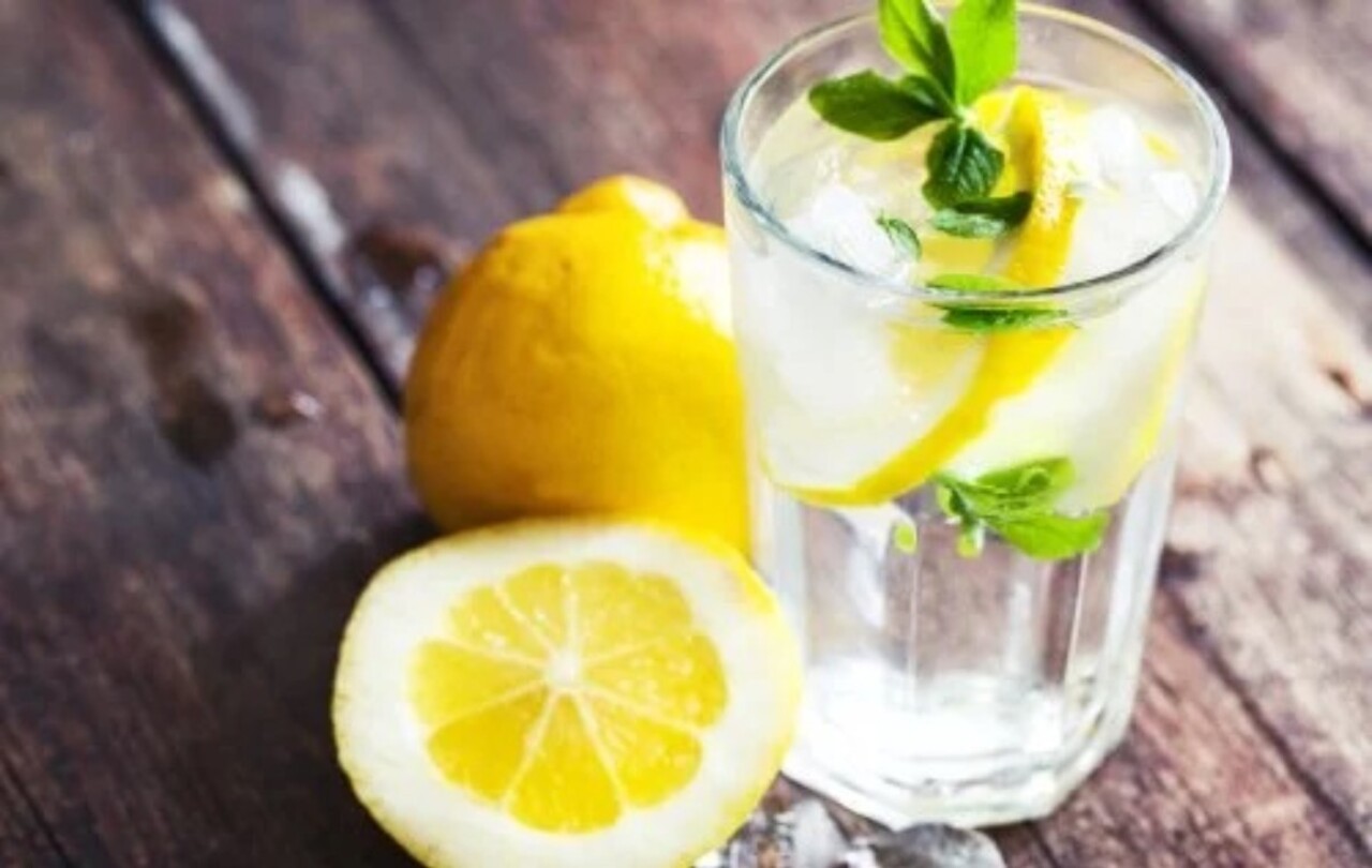 Bu Karisimlar Odemi Tarihe Gomuyor Sirkeli Su Mu Yoksa Limonlu Su Mu En Saglikli Odem Sokturucu 26423