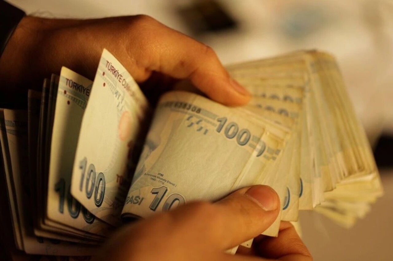 Denizbank Tan Aninda Kredi Destegi Basvuranin Hesabina 11 000 Tl Nakit Yatacak 86674