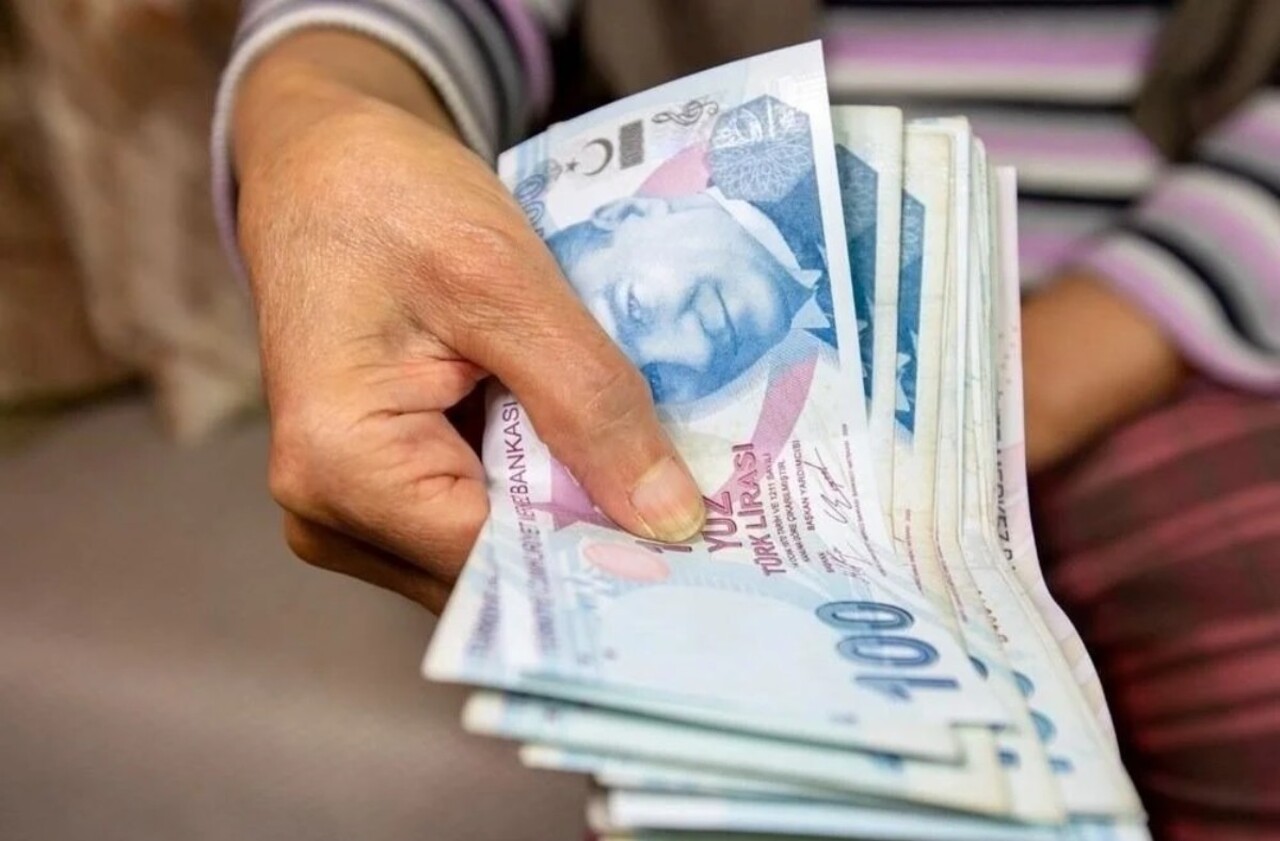 Denizbanka Giden 50 000 Tl Alacak 18 Yas Uzeri Musterilere Aninda Onay