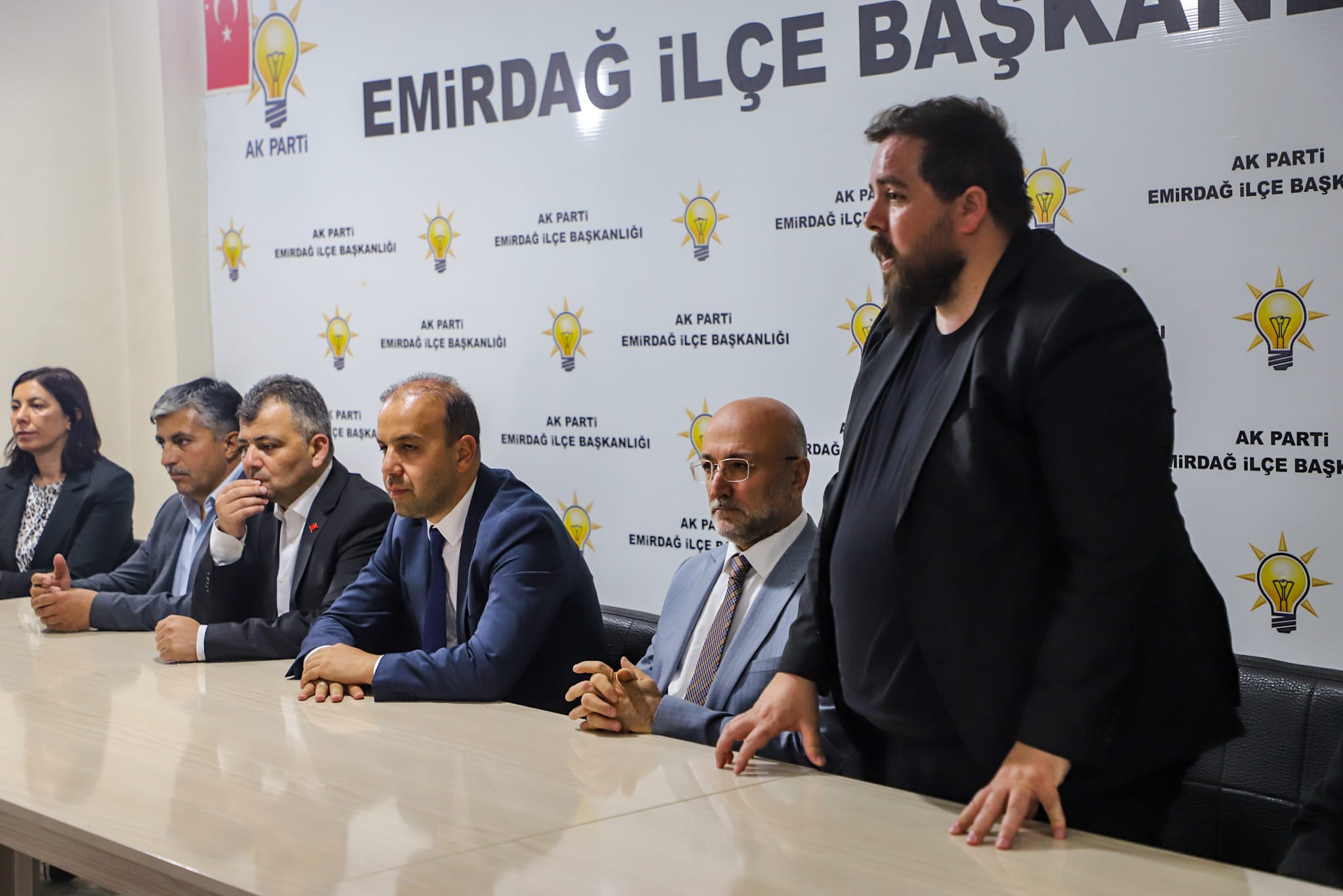 Emi̇rdağ’da Ak Parti̇ Teşki̇lat Toplantisi Düzenlendi̇7