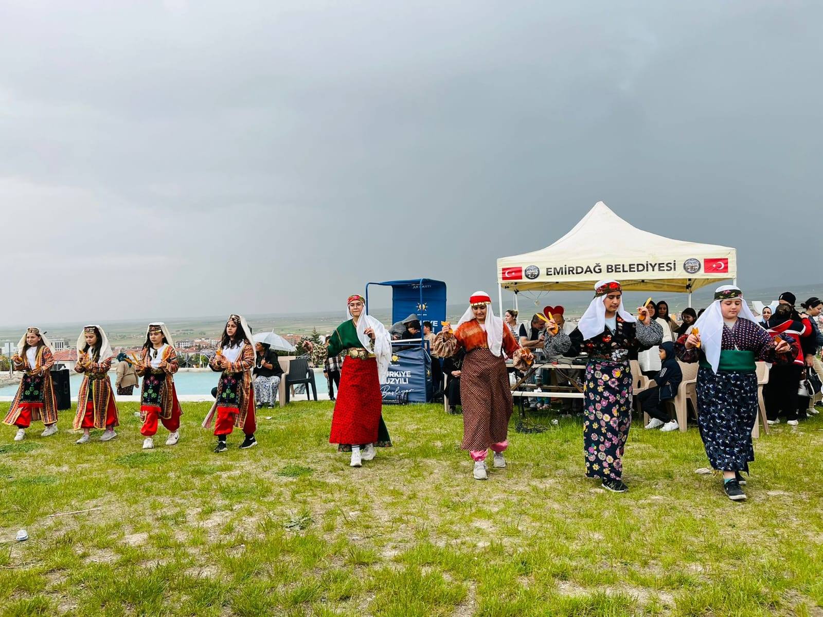 Emi̇rdağ’da Anneler Günü Coşkusu2