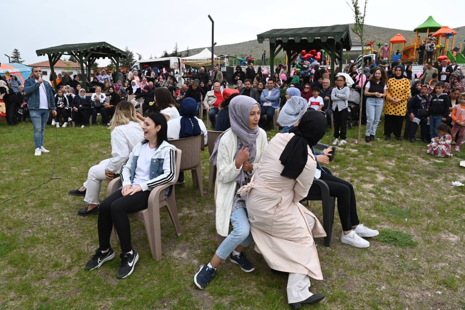 Emi̇rdağ’da Anneler Günü Coşkusu8