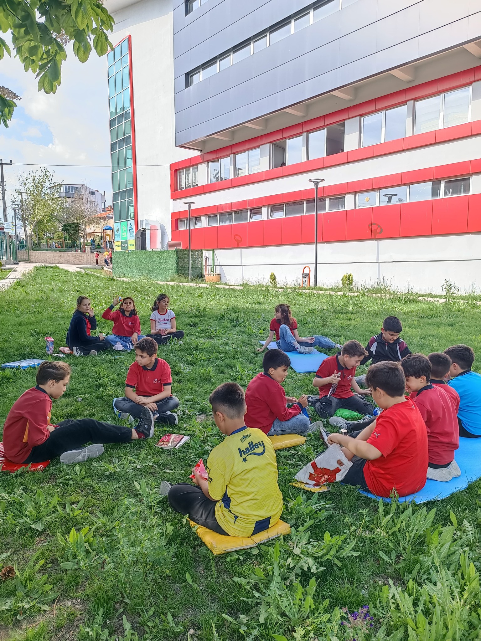 Emirdağ’da Eğitim Ve Eğlence Bir Arada1