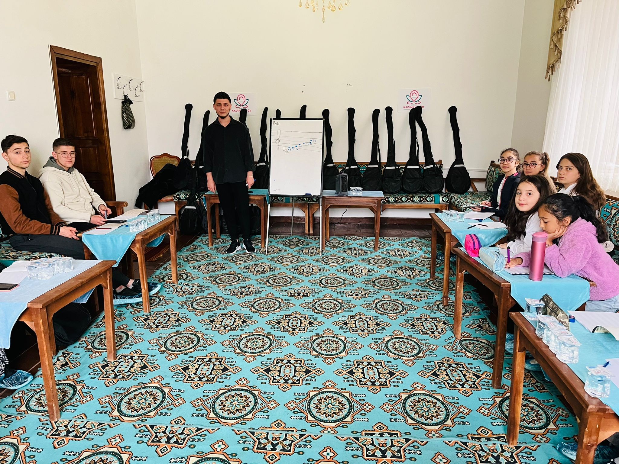 Emi̇rdağ’da Saz Kursu Başladi