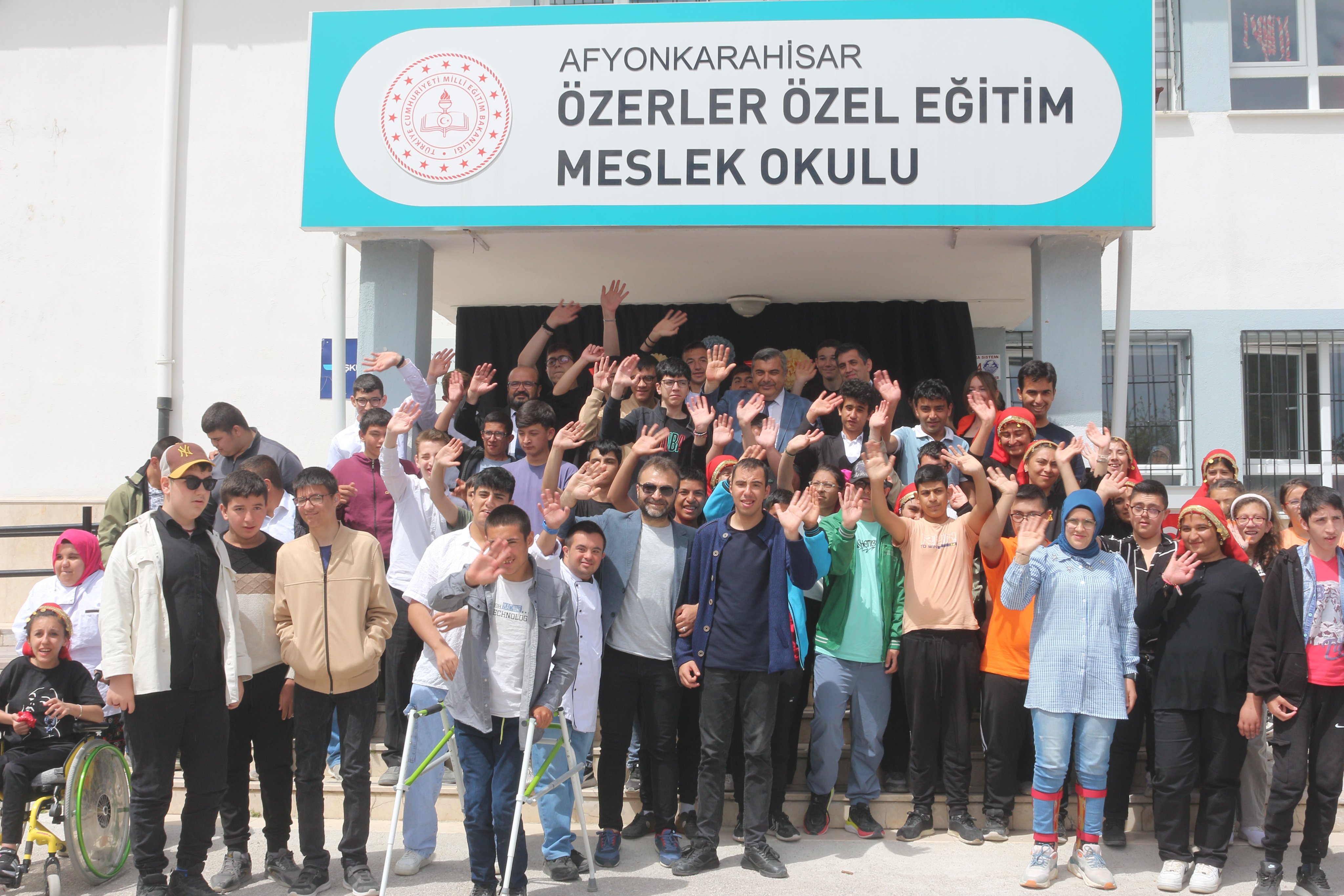 Engelli̇ler Haftasi’nda Bi̇r Di̇li̇m Mutluluk3