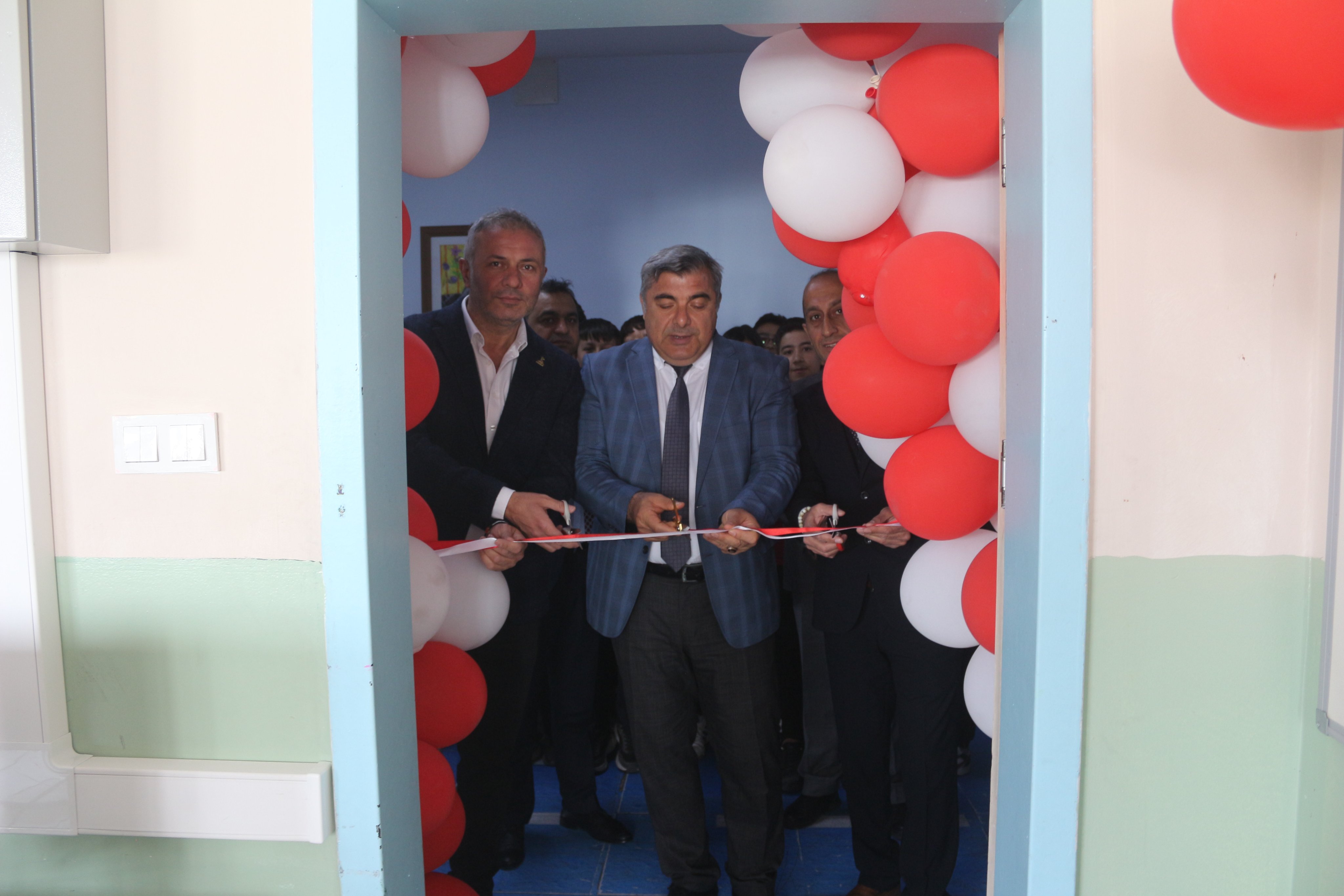 Geleceği̇n Teknoloji̇ Sinifi Açildi2