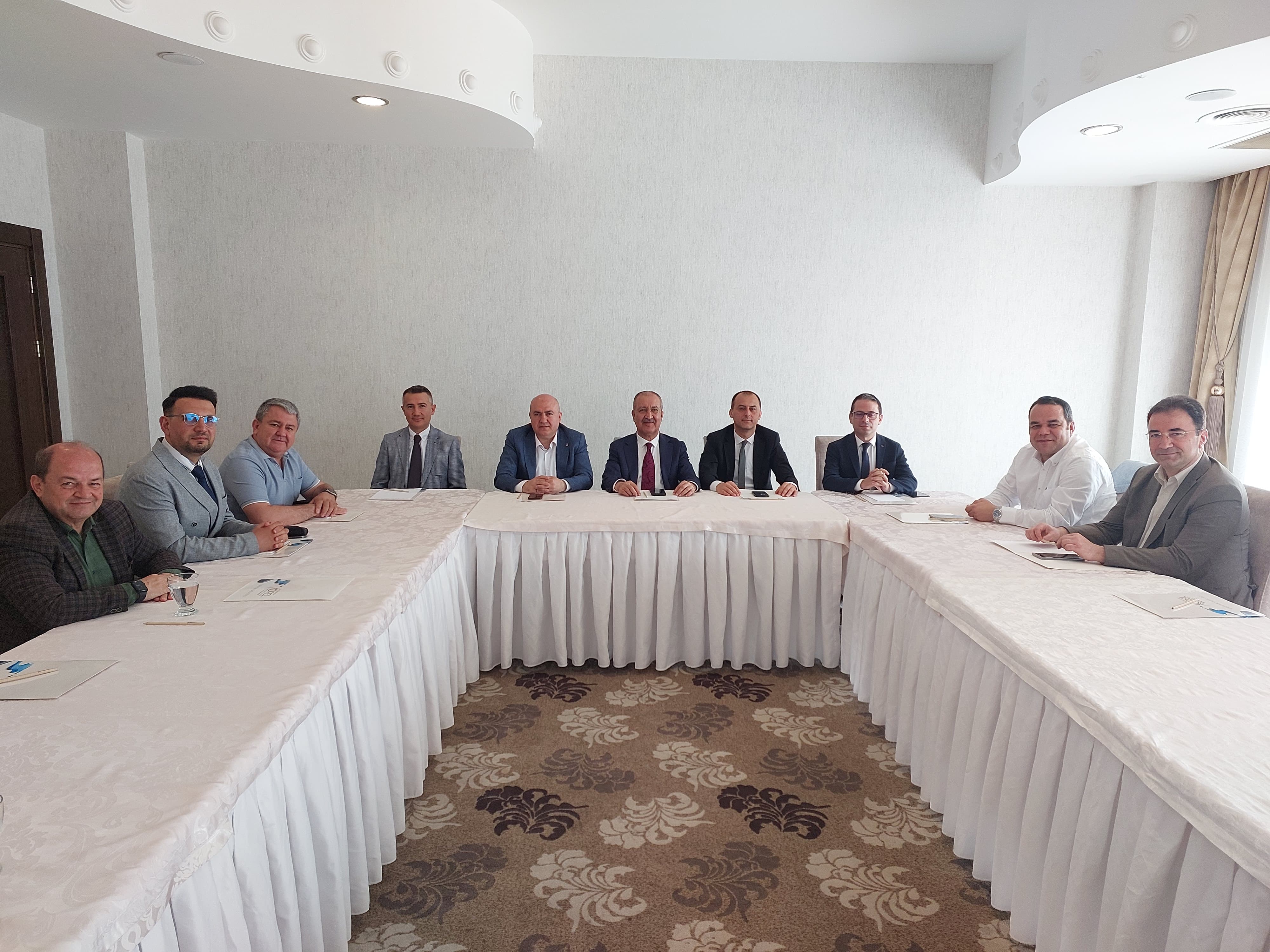 Genel Müdür Erkilinç Afyonkarahi̇sar’da Basin Temsi̇lci̇leri̇yle Görüştü