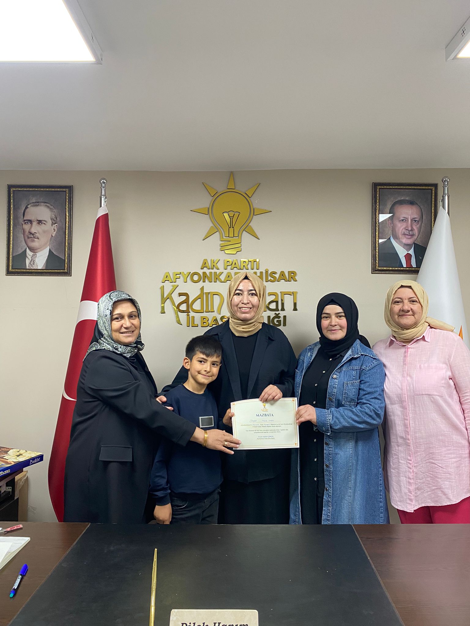Her Mahalle Bi̇r Kale Ak Parti̇ Kadin Kollari’ndan 20 Yeni̇ Atama