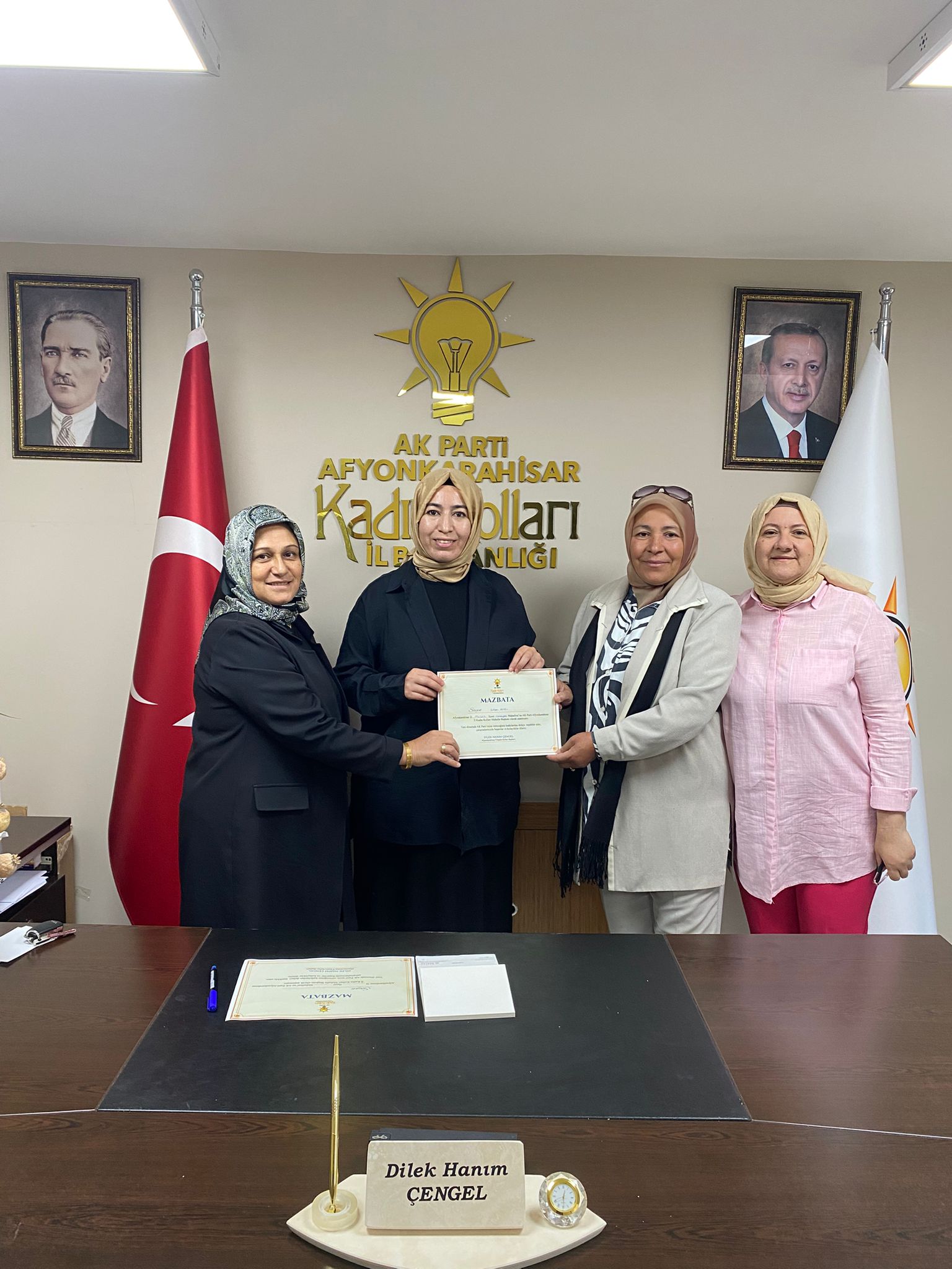 Her Mahalle Bi̇r Kale Ak Parti̇ Kadin Kollari’ndan 20 Yeni̇ Atama1