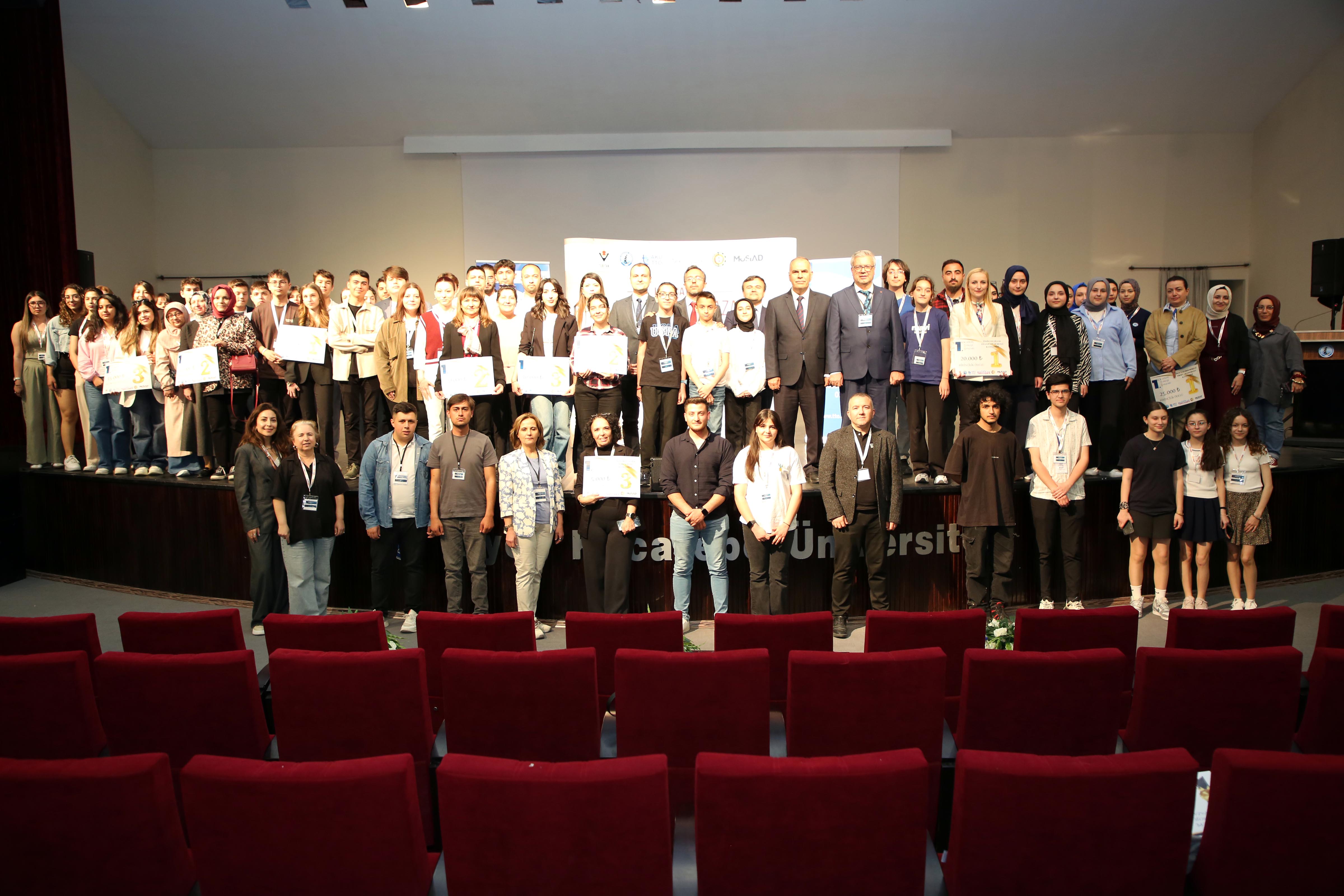 I. Kocatepe Ar Ge Proje Pazari Ödül Töreni̇ Düzenlendi̇