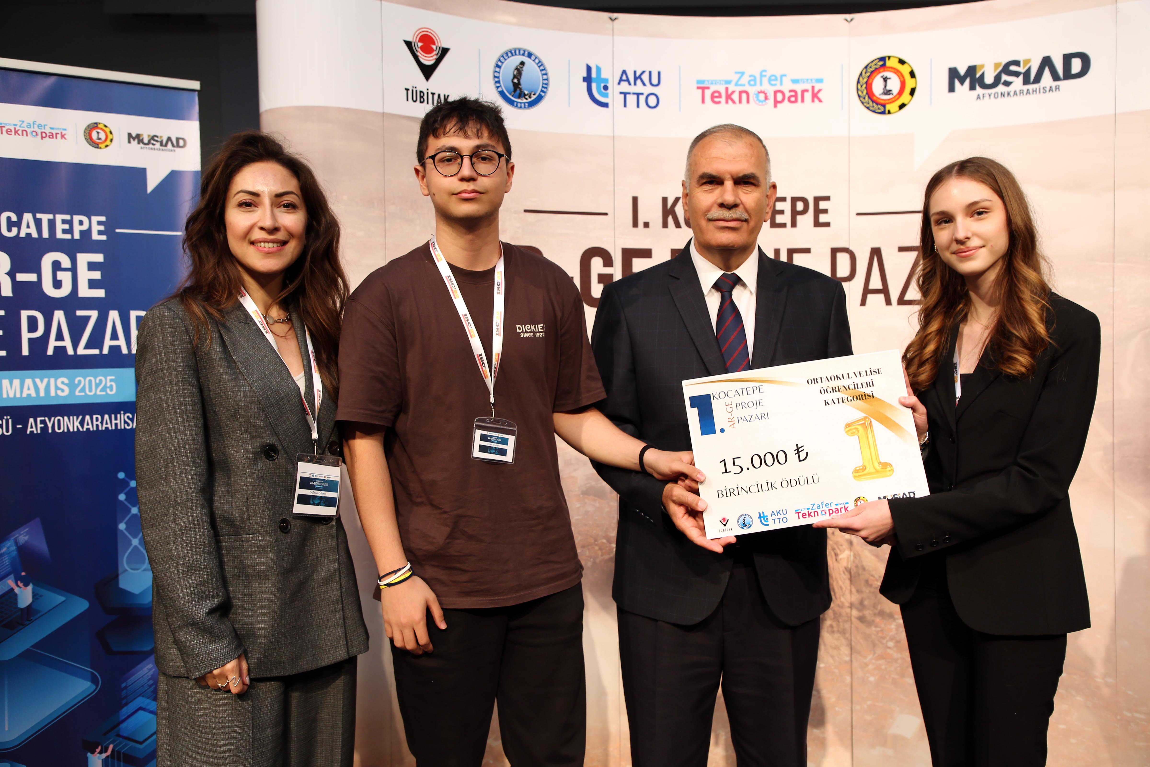 I. Kocatepe Ar Ge Proje Pazari Ödül Töreni̇ Düzenlendi̇3