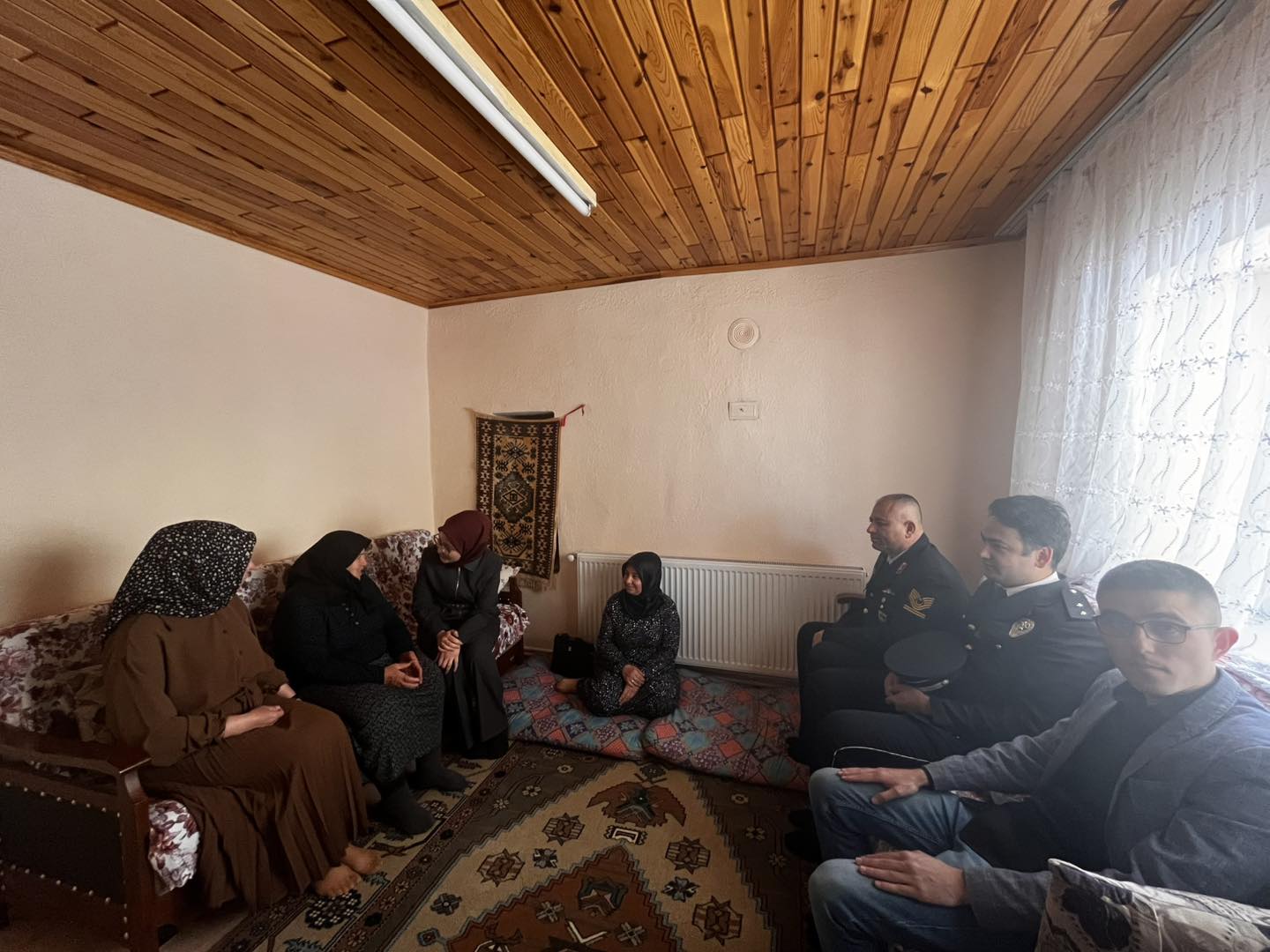 Kaymakam Aykaç’tan Anneler Günü Zi̇yaretleri̇ (4)