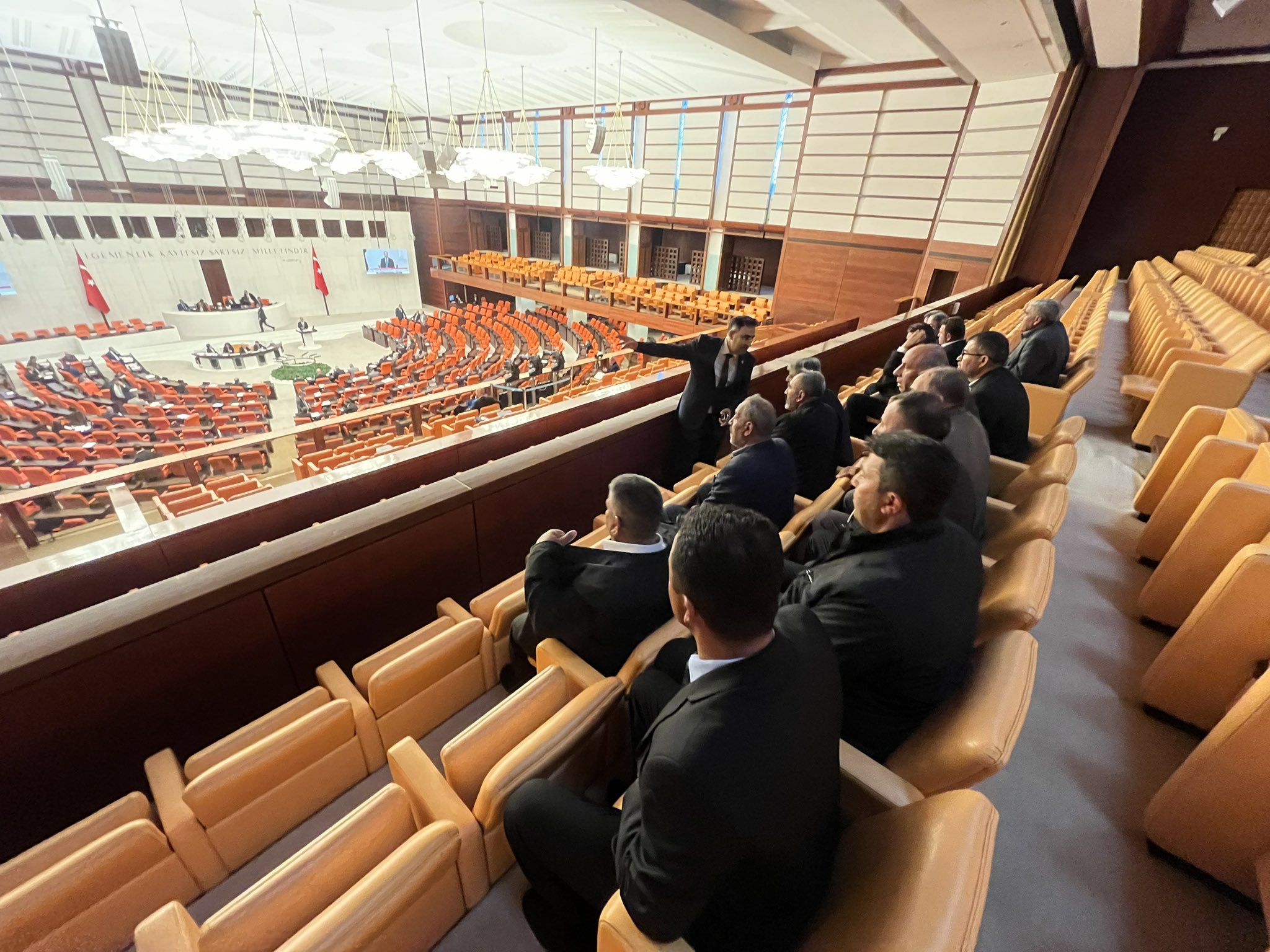Mi̇lletveki̇li̇ Arslan, Çay Yerel Yöneti̇ci̇leri̇ İle Neden Görüştü1