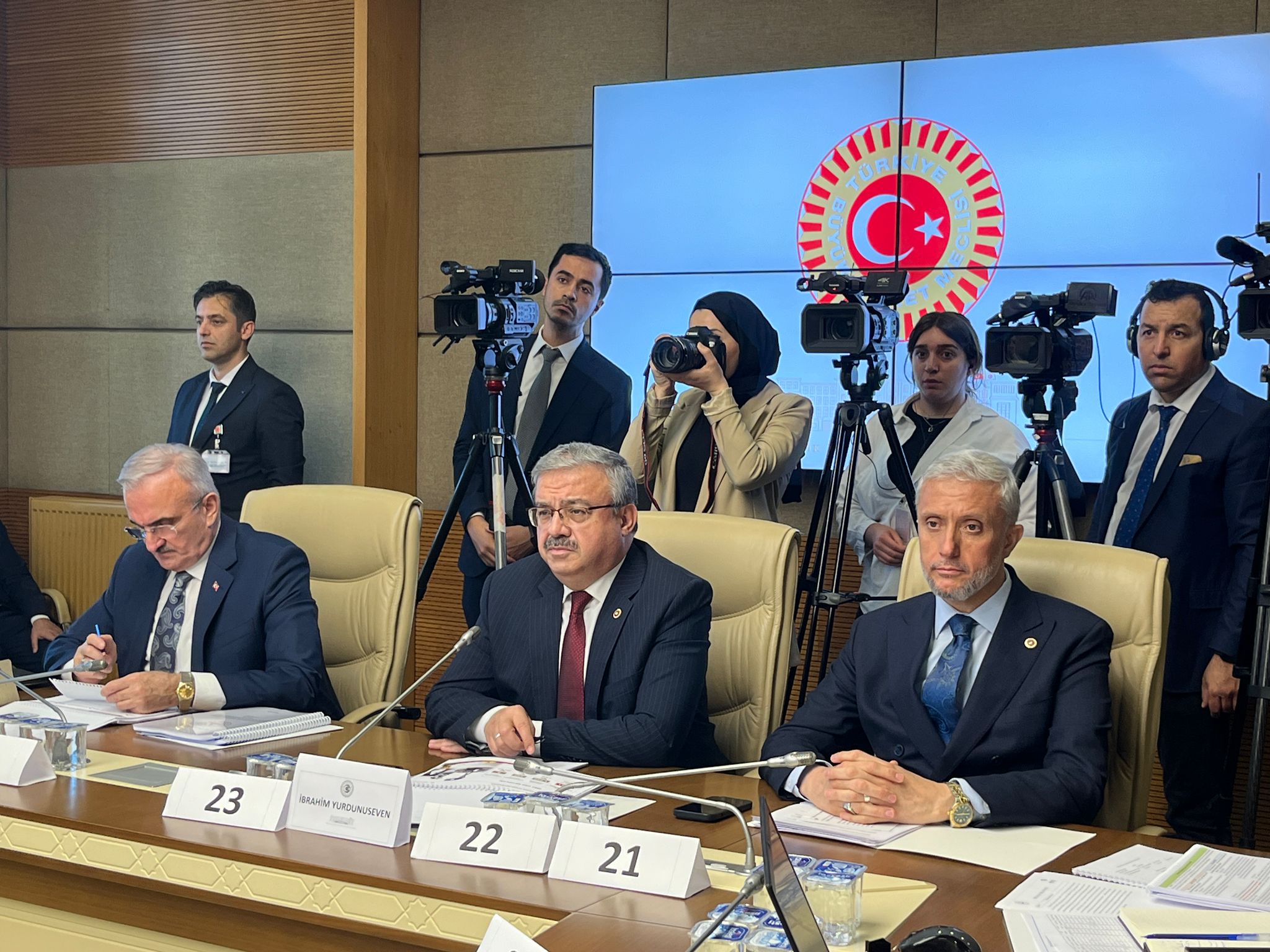Mi̇lletveki̇li̇ Yurdunuseven, Karayollari Trafi̇k Kanunu’ndaki̇ Deği̇şi̇kli̇k Tekli̇fi̇ni̇ Tbmm’de Görüştü!