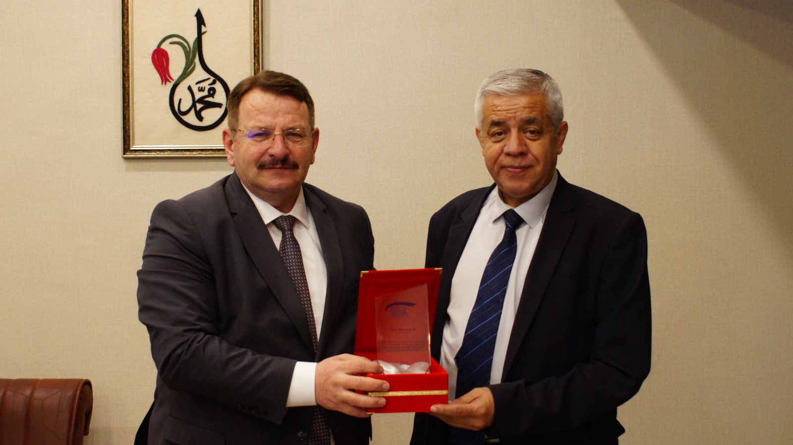 Odak ‘A Iki Plaket Birden 3