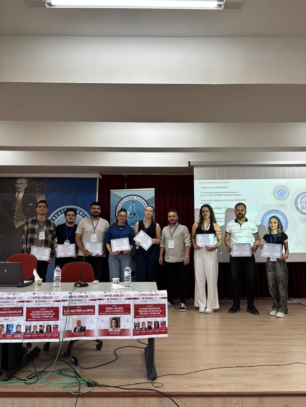 Öğrenci̇ Gözüyle Akü Ki̇mya Söyleşi̇si̇ Düzenlendi̇3