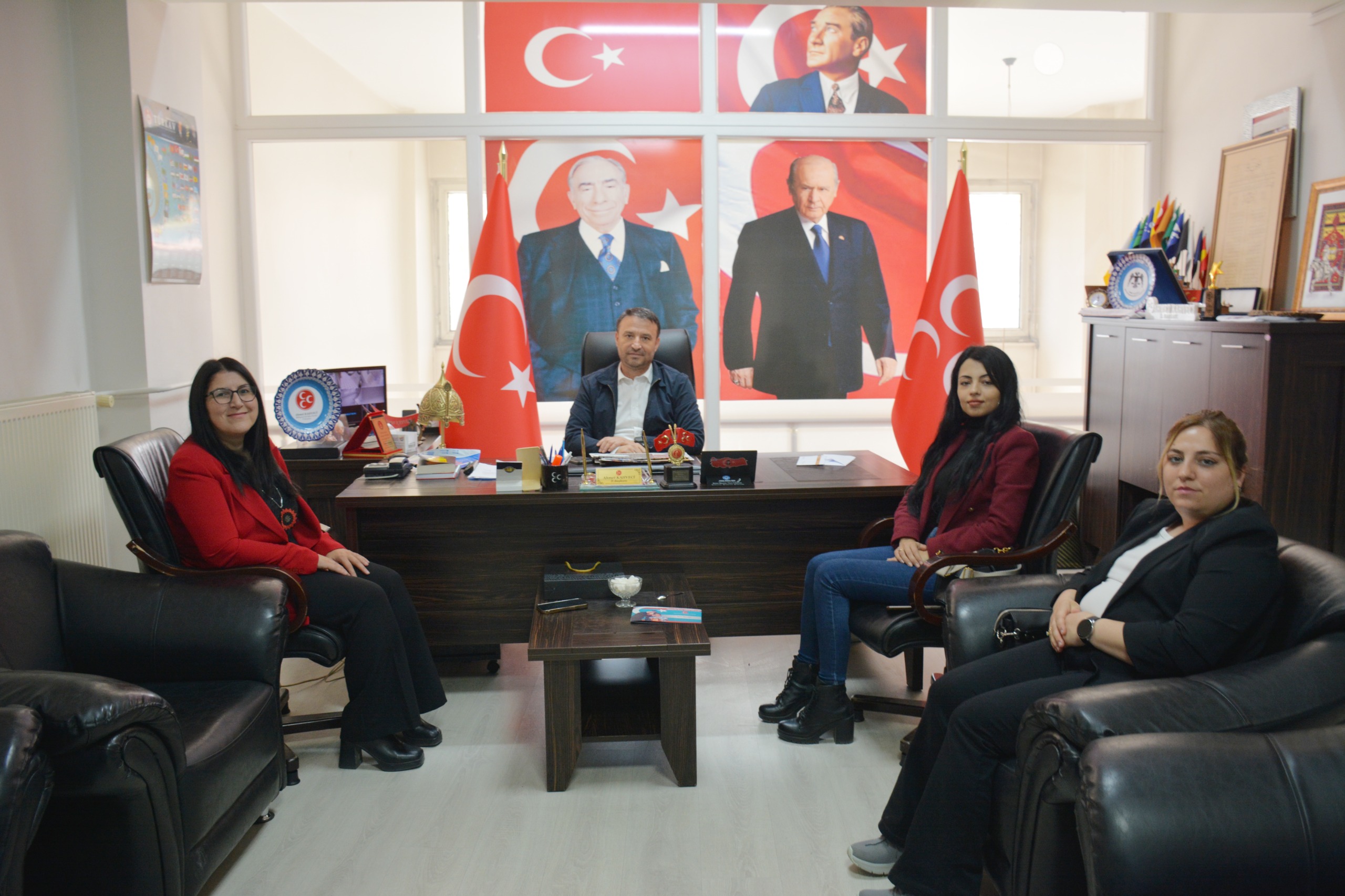 Oti̇zm Konfederasyonu’ndan Mhp’ye Teşekkür Zi̇yareti̇
