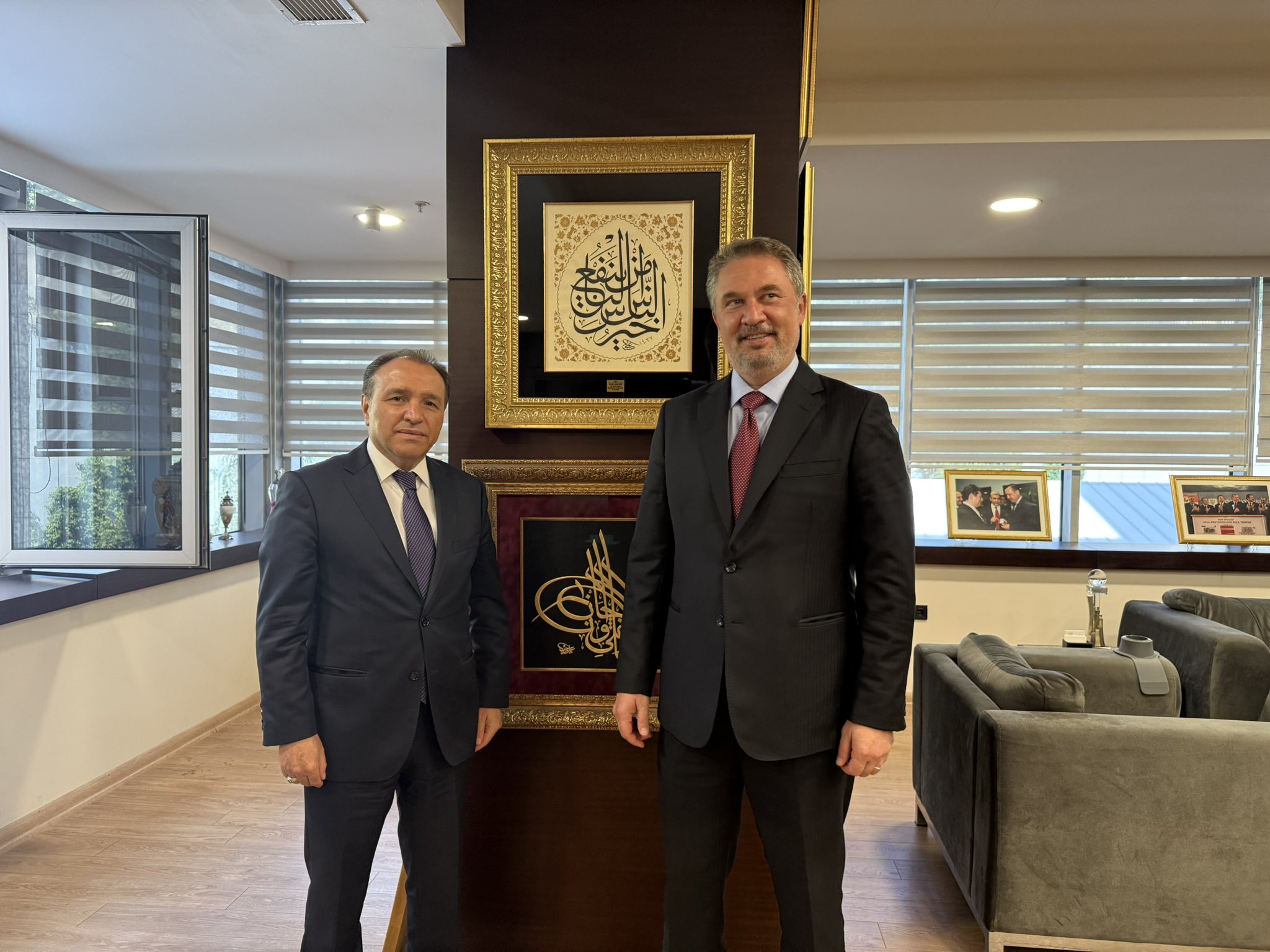 Rektör Karakaş'tan Özcan Halaç’a Tazi̇ye Zi̇yareti̇
