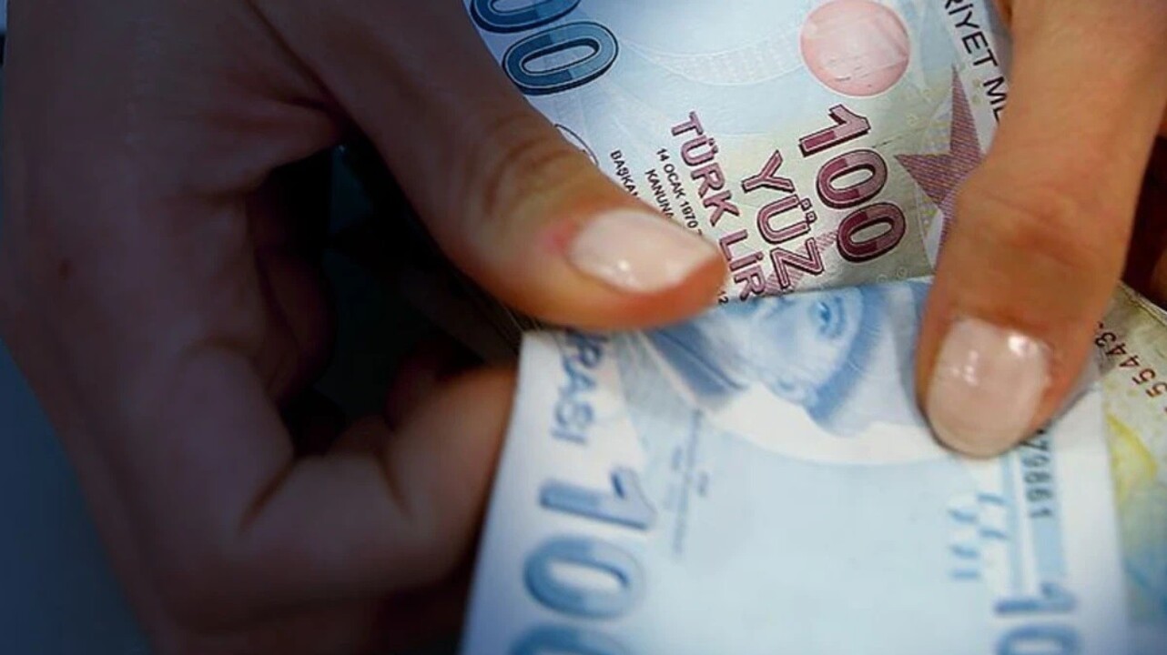 Resmi Gazetede Aciklandi Emekliye 5 10 15 Bin Tl Odenecek 68687