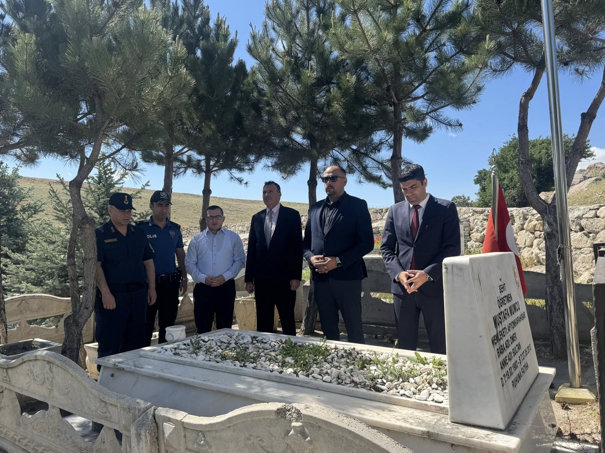 Şehi̇t Öğretmen İçi̇n Duygusal Anma (3)