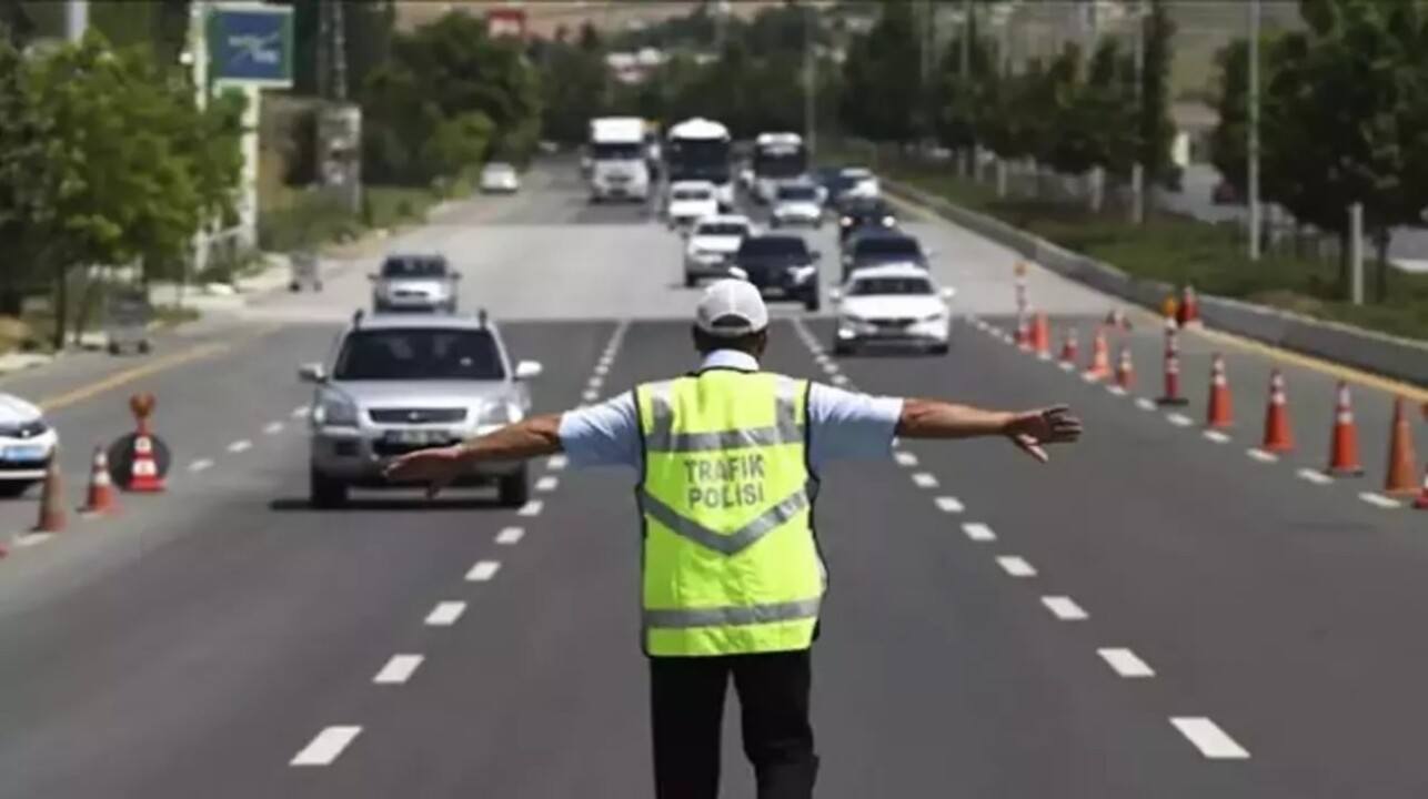 Trafikte Bu Hatayi Yapan Yandi Cezasi 20 Bin Tl Ye Cikti
