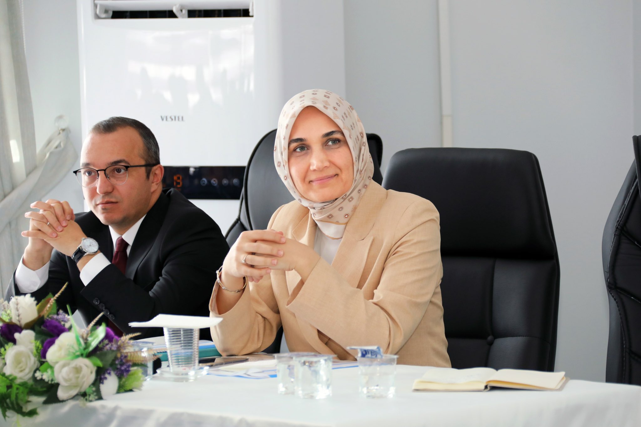 Vali̇ Yi̇ği̇tbaşi Çobanlar’da Muhtarlarla Ne Görüştü