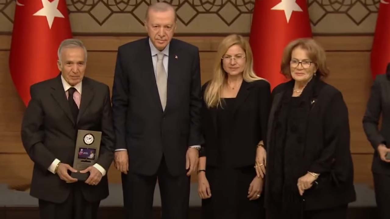 Yavız Donatt