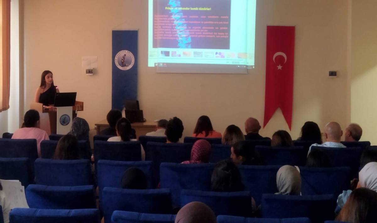 Afsü Şuhut Myo’da Tibbi̇ Tanida Yeni̇li̇kçi̇ Yöntemler Masaya Yatirildi6