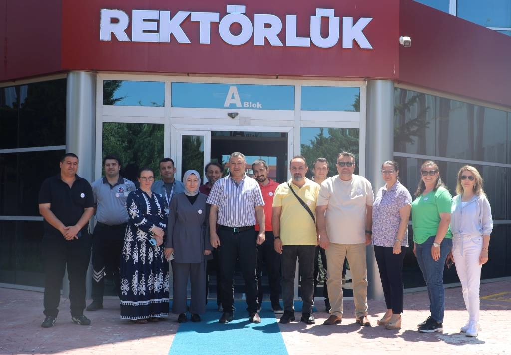 Afsü’de Tütünle Mücadele Sürüyor “Duman Avcilari” Sahada